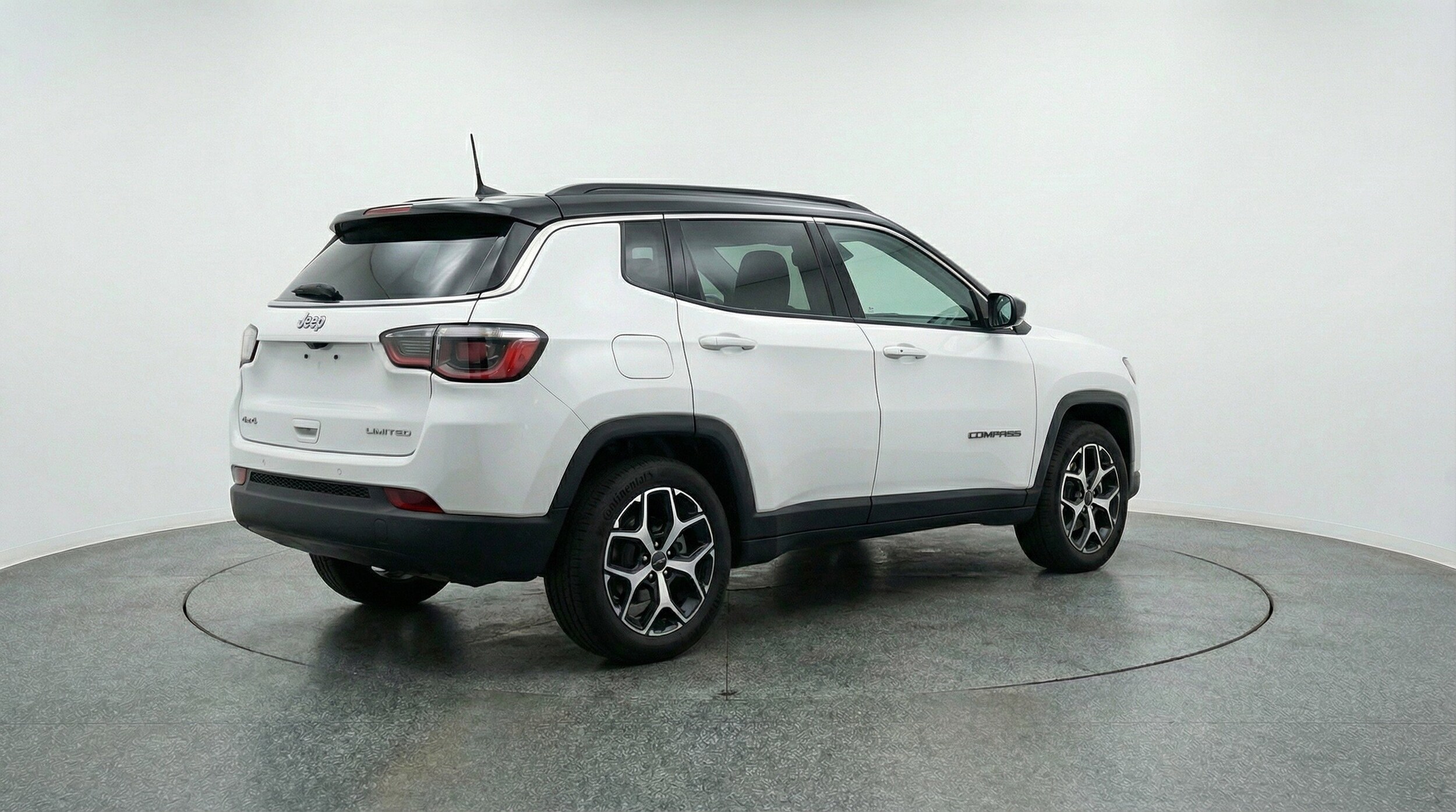 Thumbnail: 2025 Jeep Compass - 9