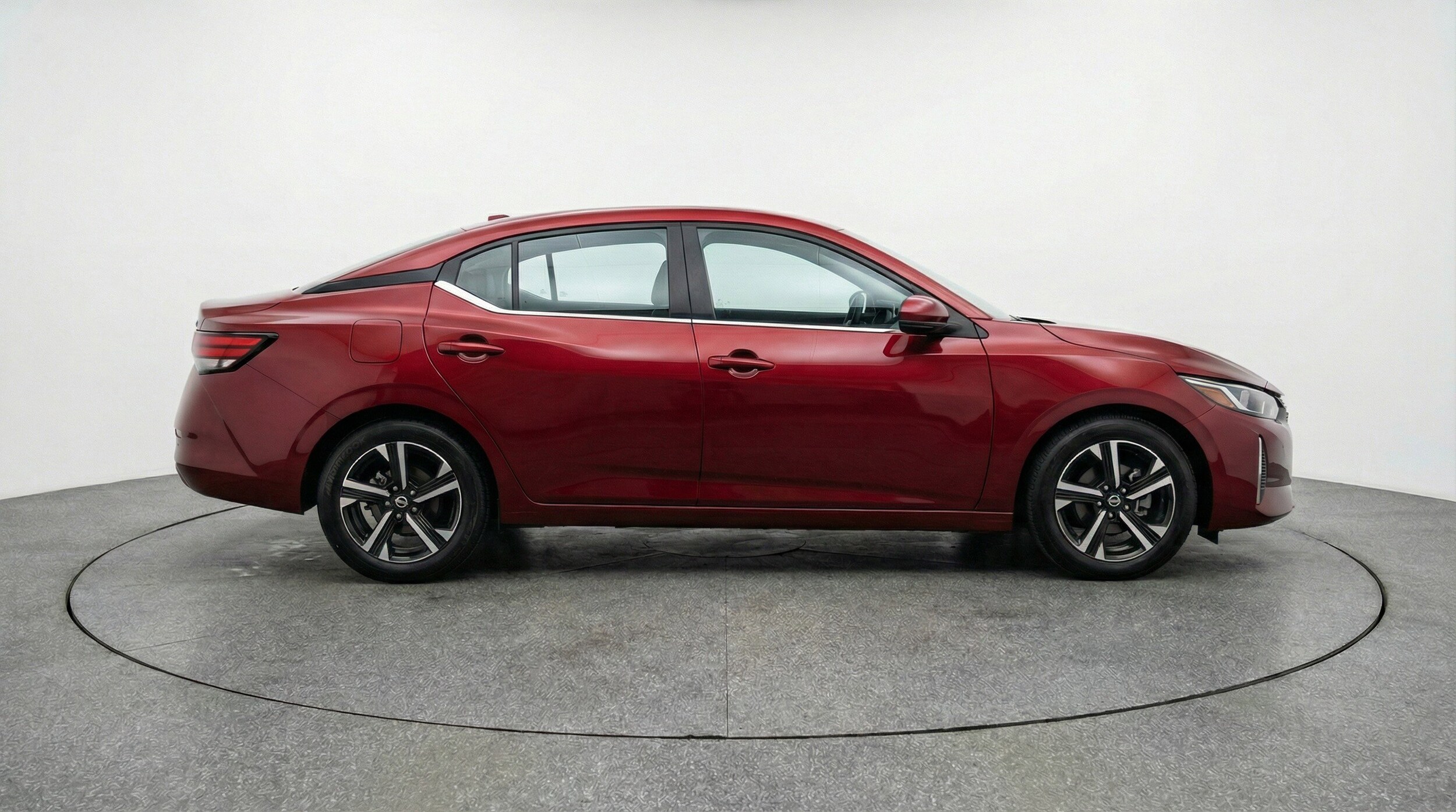 Thumbnail: 2025 Nissan Sentra - 11