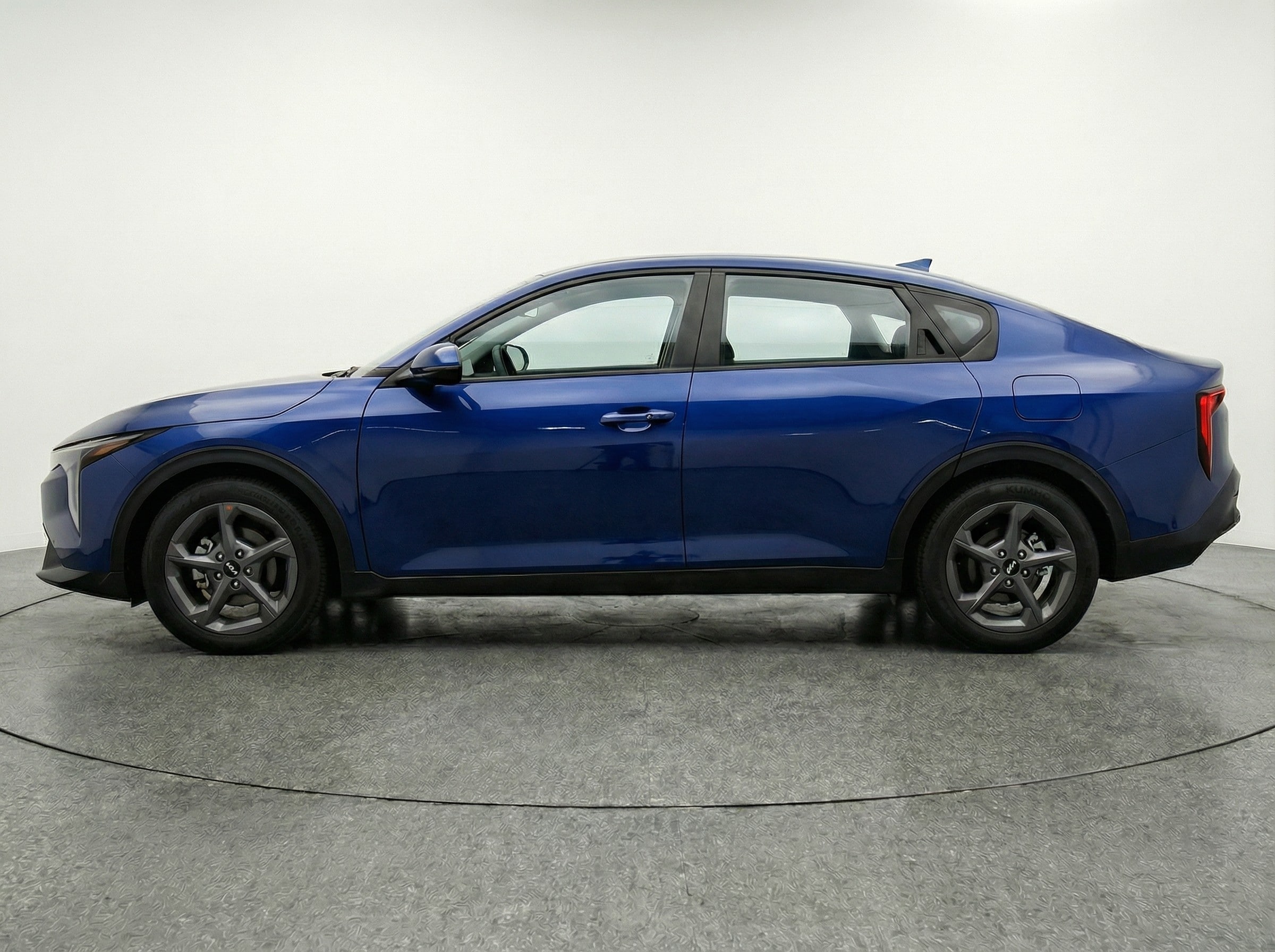 Thumbnail: 2025 Kia K4 - 4