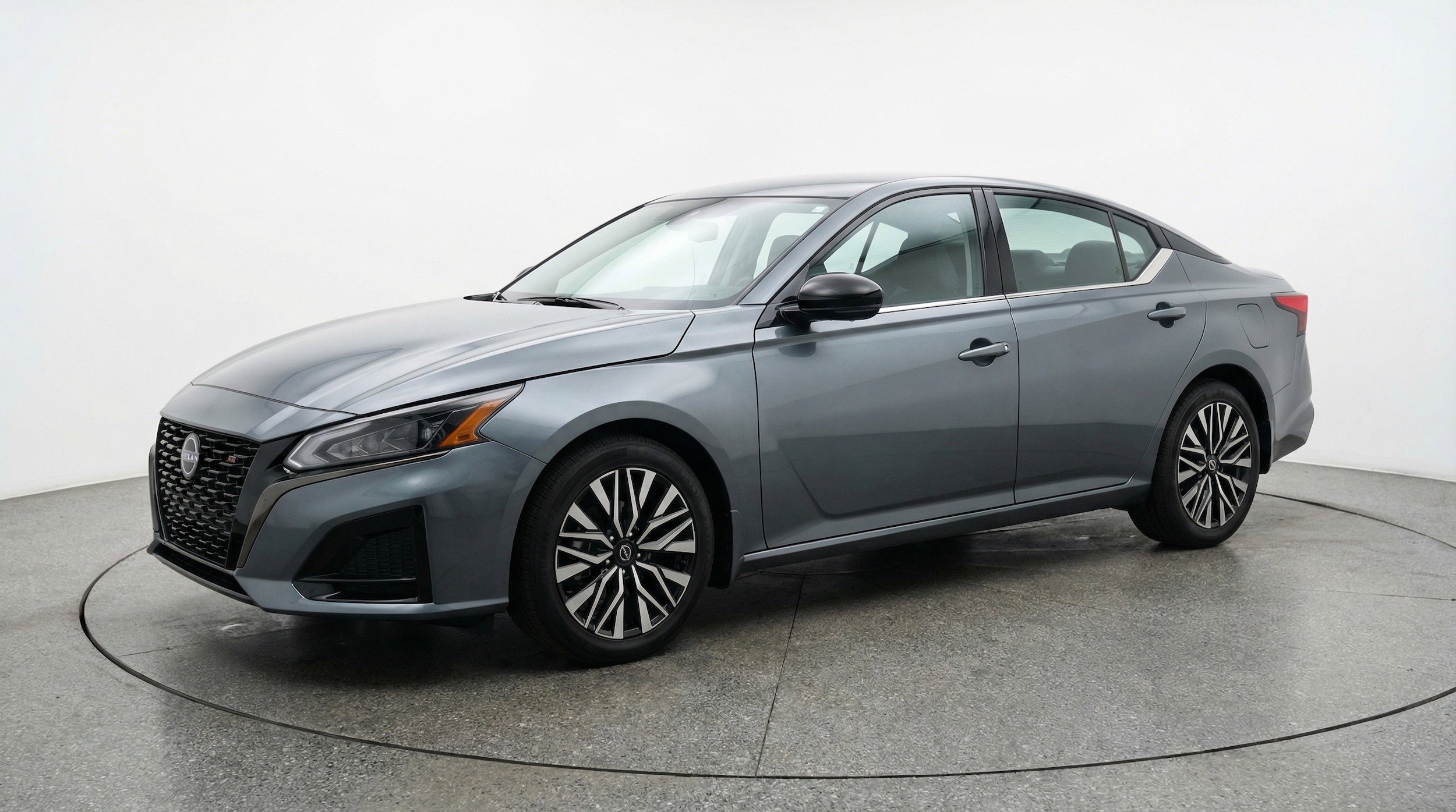 Thumbnail: 2025 Nissan Altima - 3