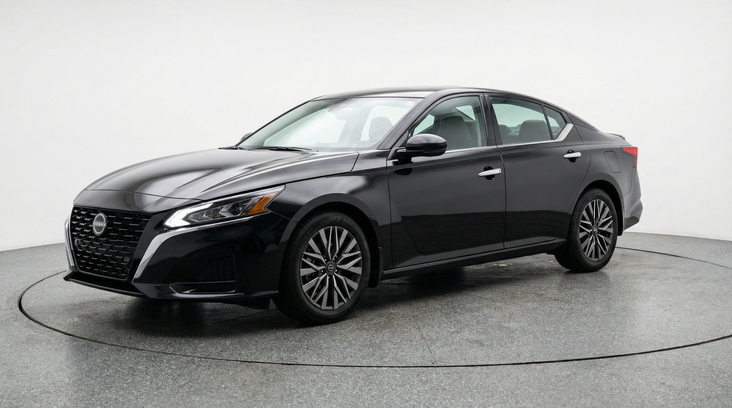 Thumbnail: 2026 Nissan Altima - 3