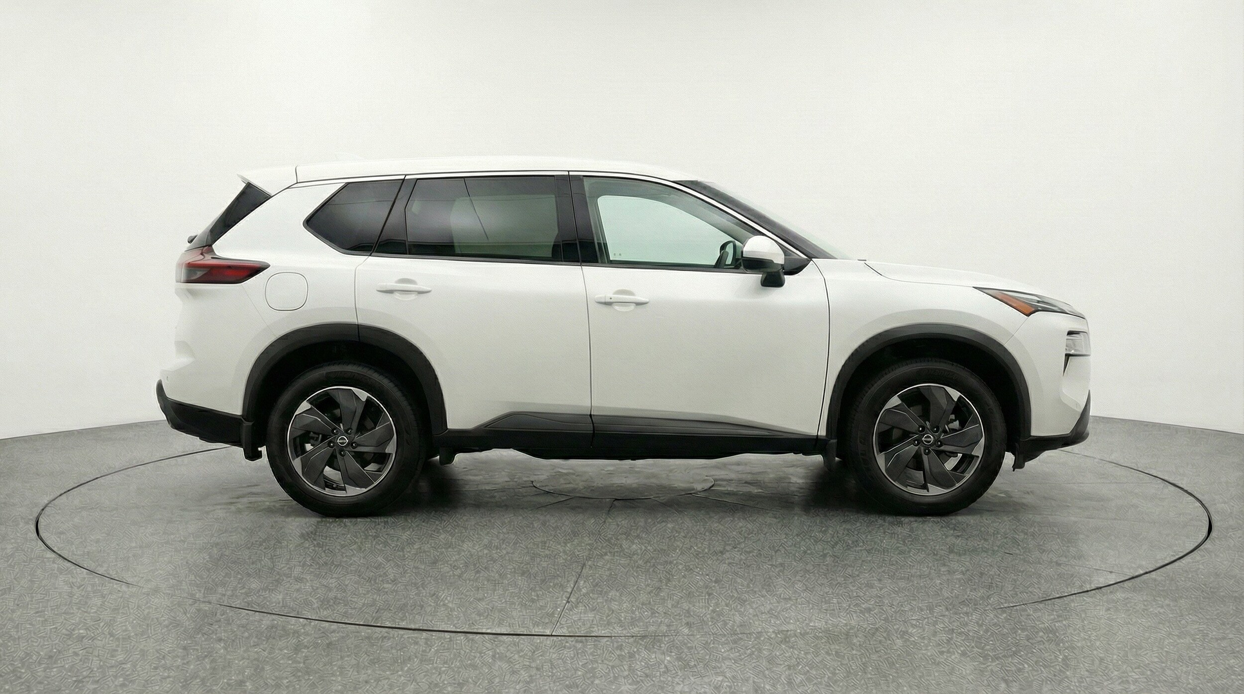 Thumbnail: 2025 Nissan Rogue - 11