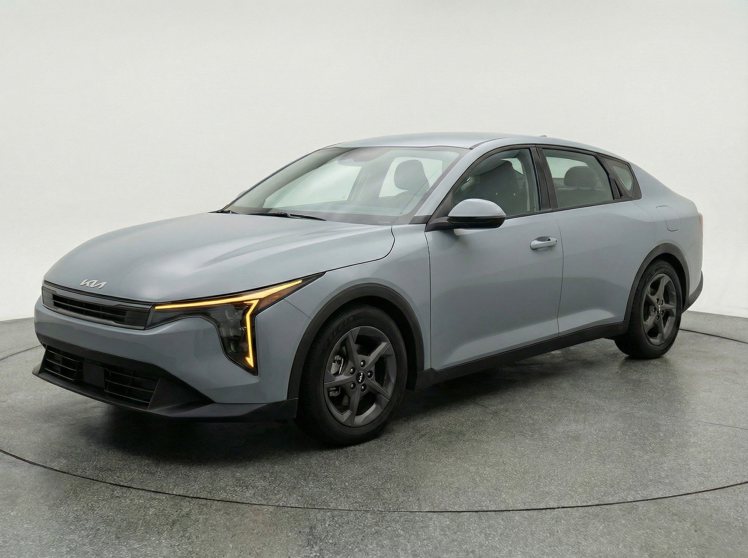 Thumbnail: 2025 Kia K4 - 3