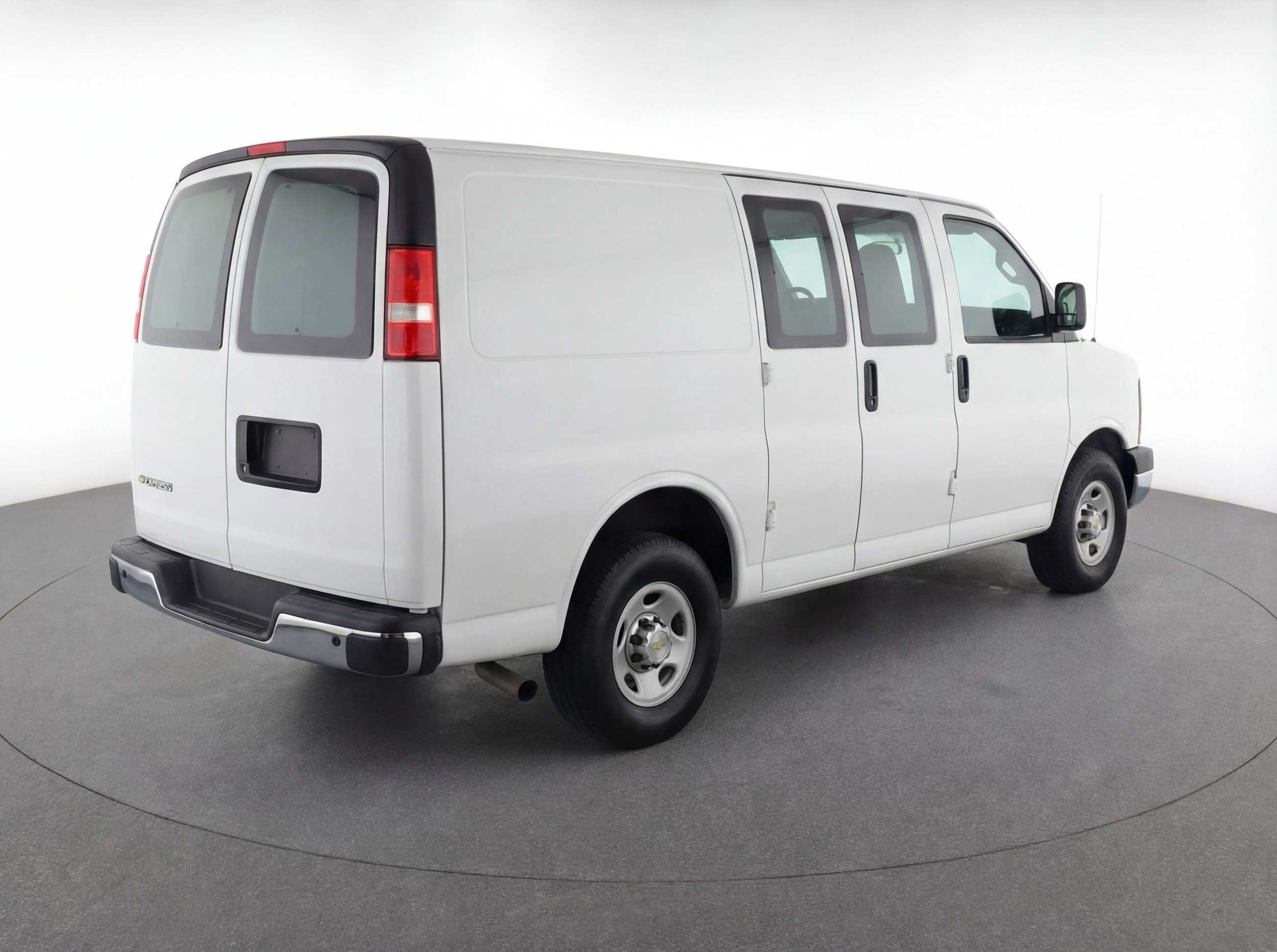 Thumbnail: 2025 Chevrolet Express - 9