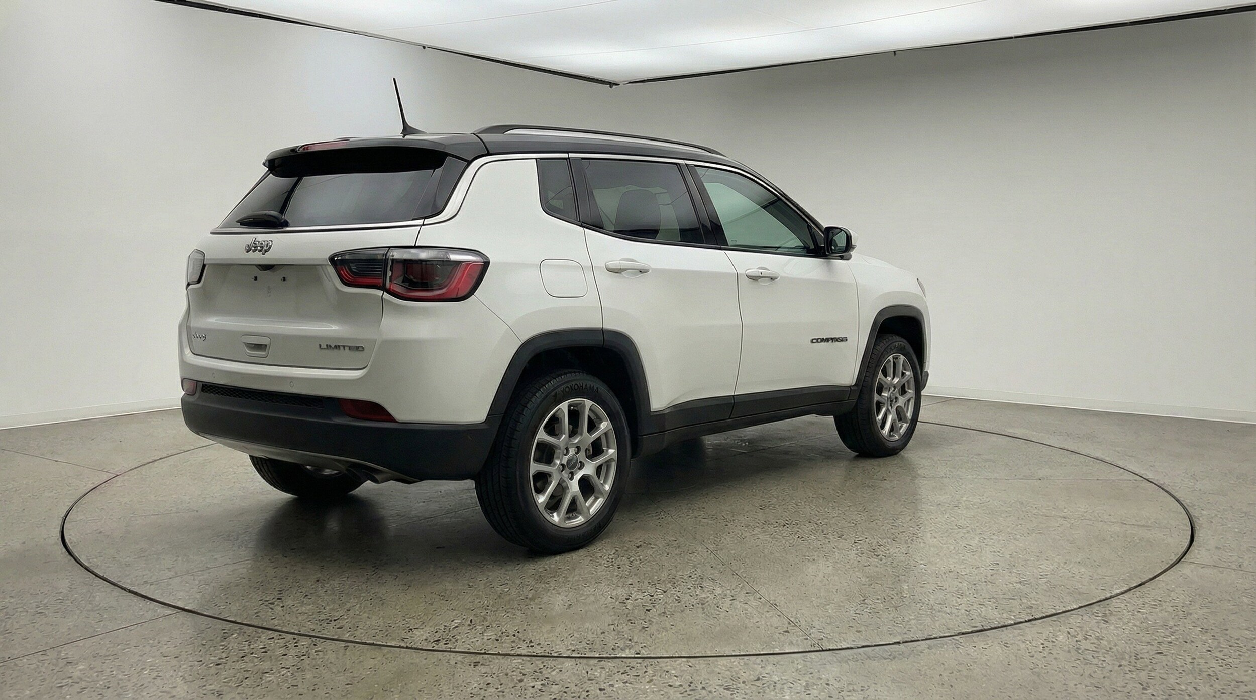 Thumbnail: 2025 Jeep Compass - 9