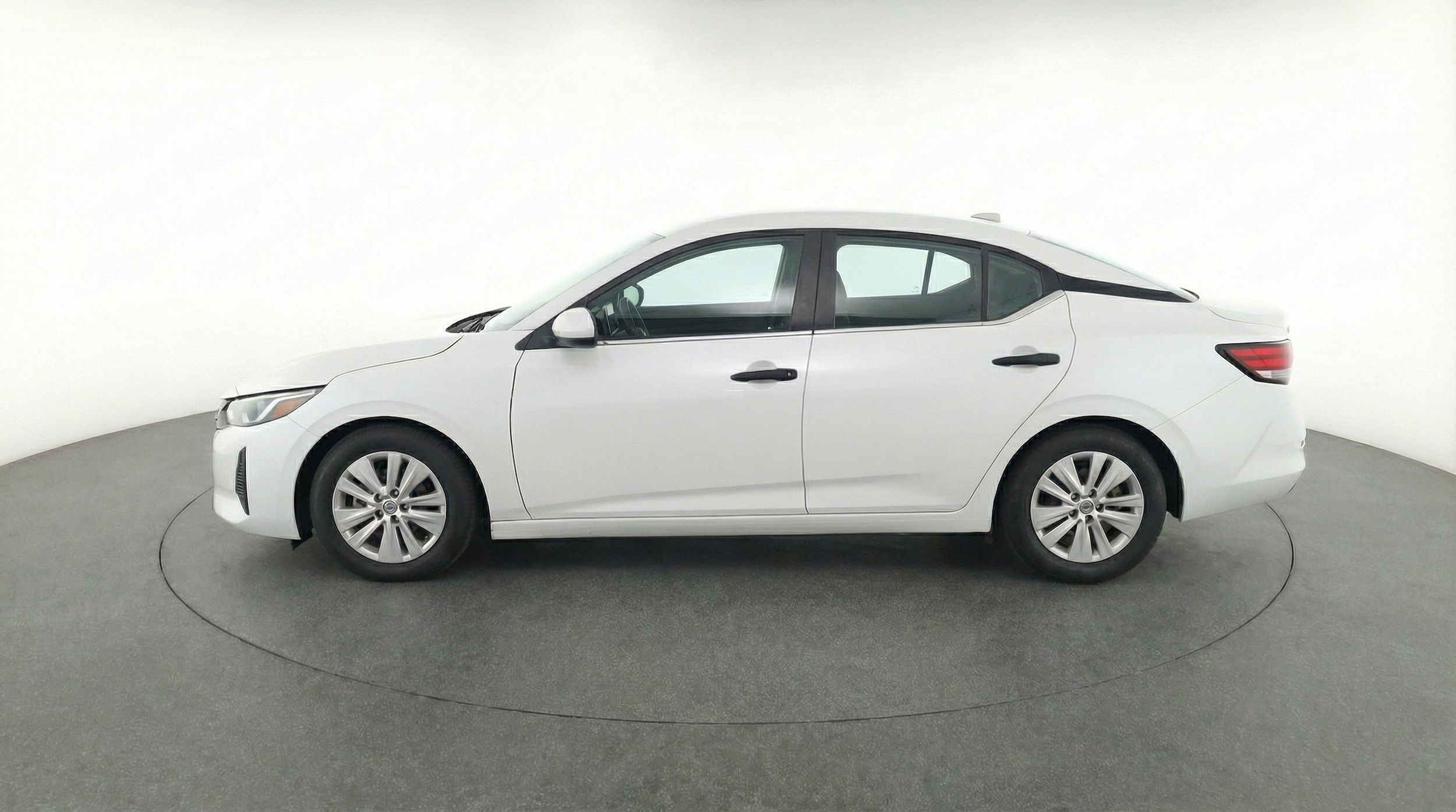 Thumbnail: 2025 Nissan Sentra - 4