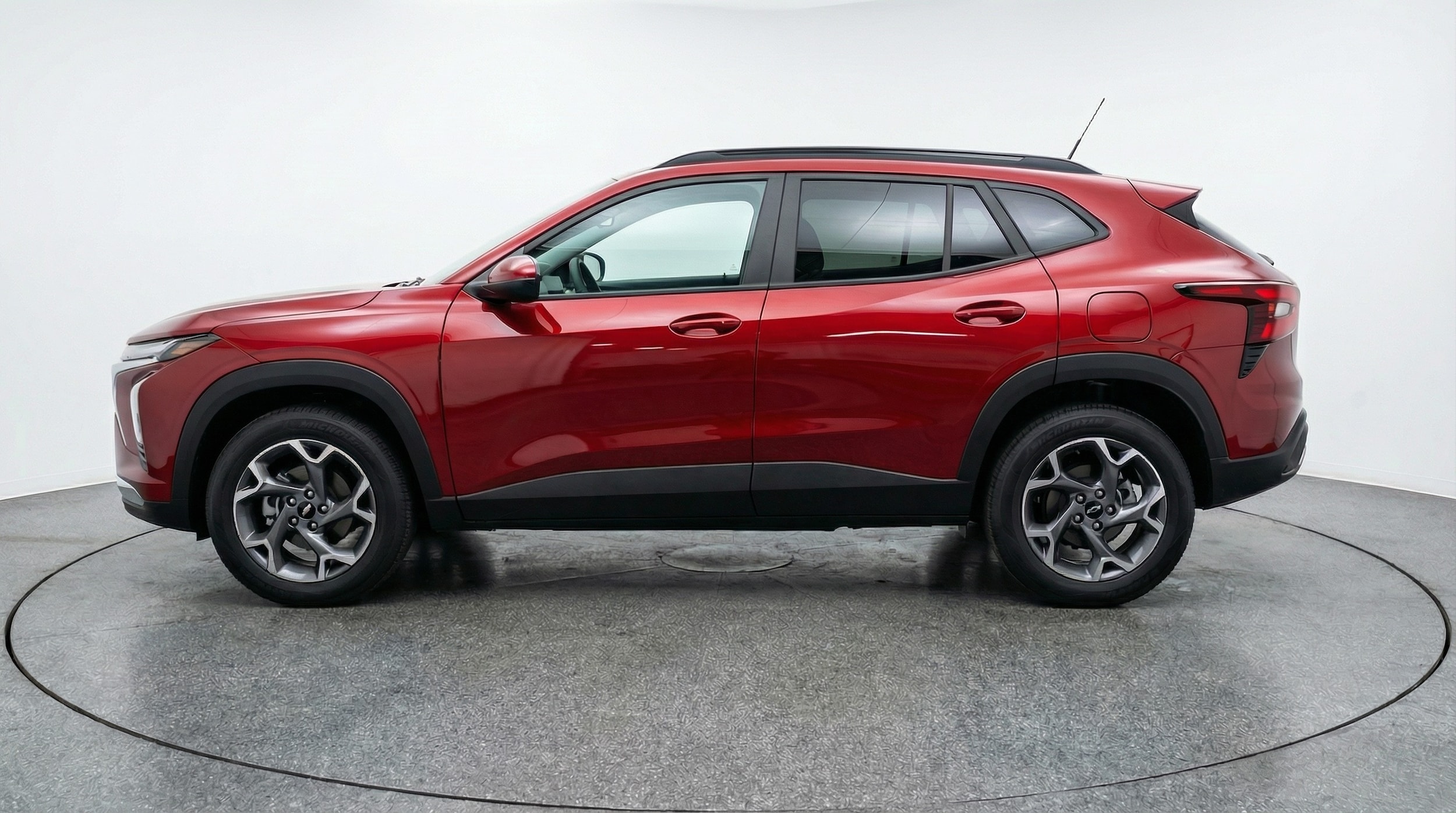 Thumbnail: 2025 Chevrolet Trax - 4