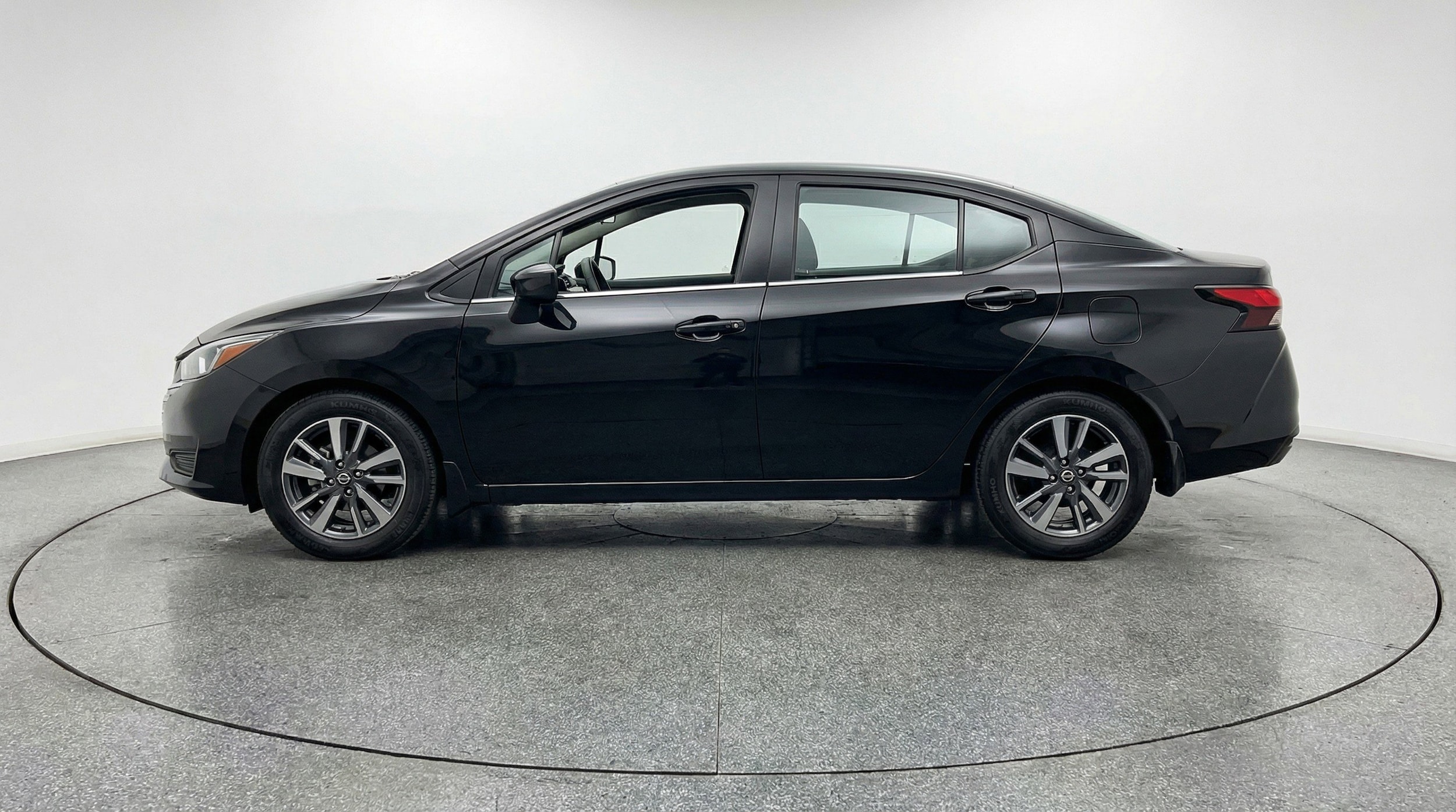 Thumbnail: 2025 Nissan Versa - 5