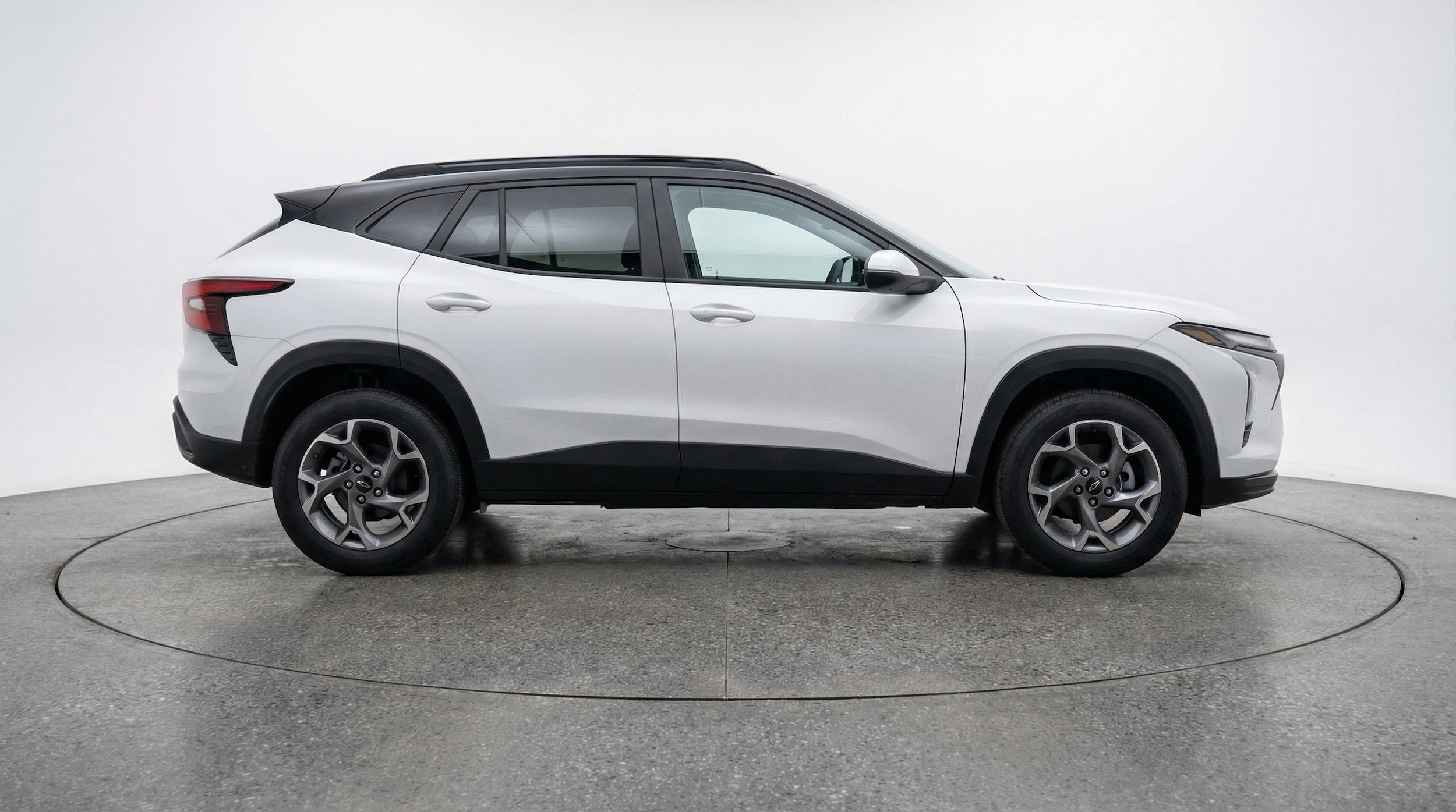Thumbnail: 2025 Chevrolet Trax - 11