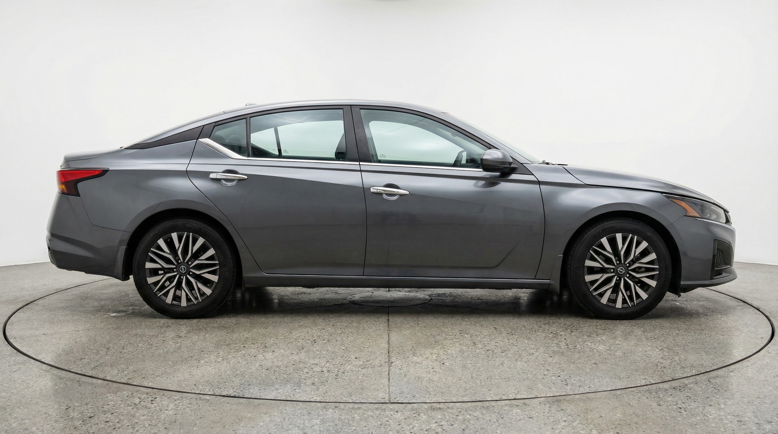 Thumbnail: 2025 Nissan Altima - 8