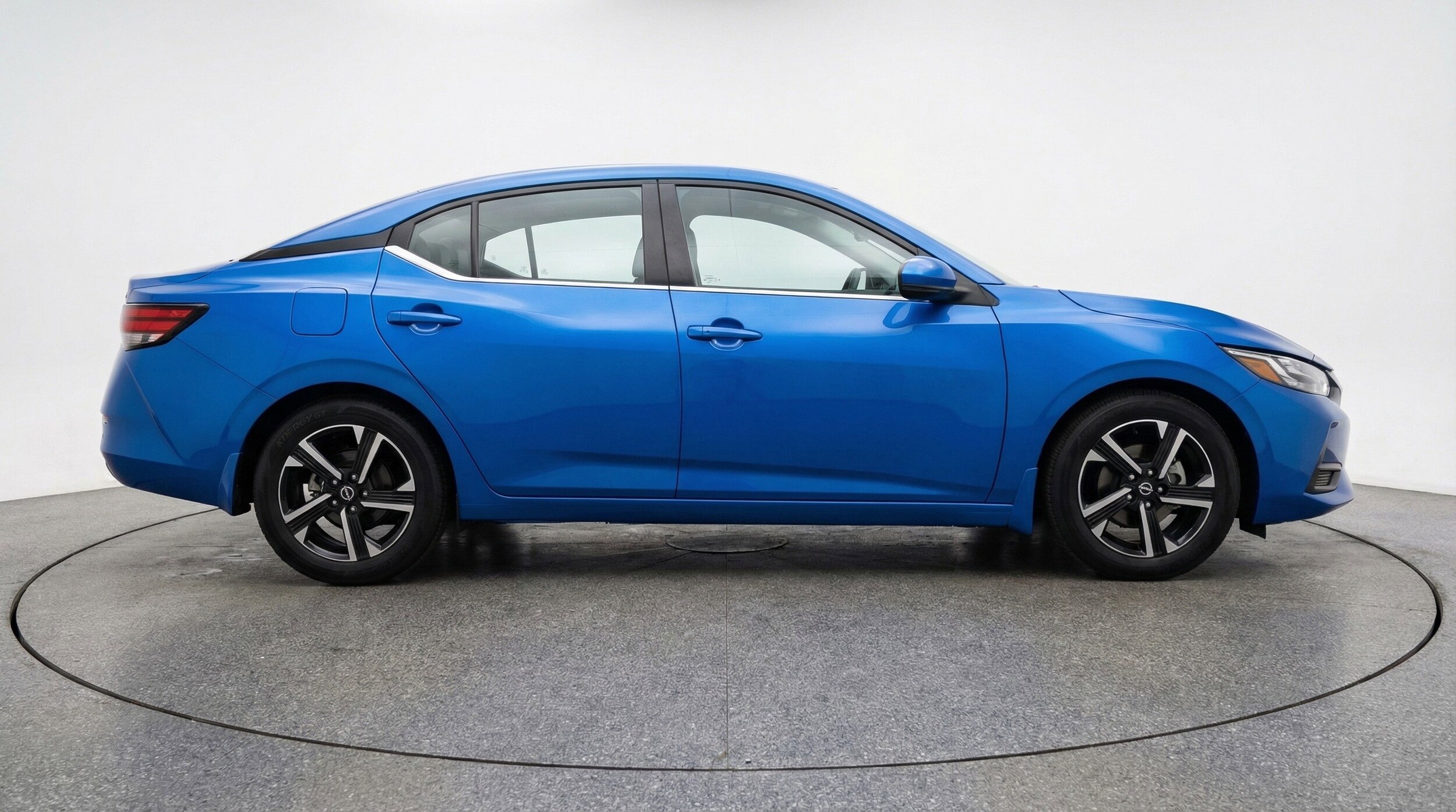 Thumbnail: 2025 Nissan Sentra - 11