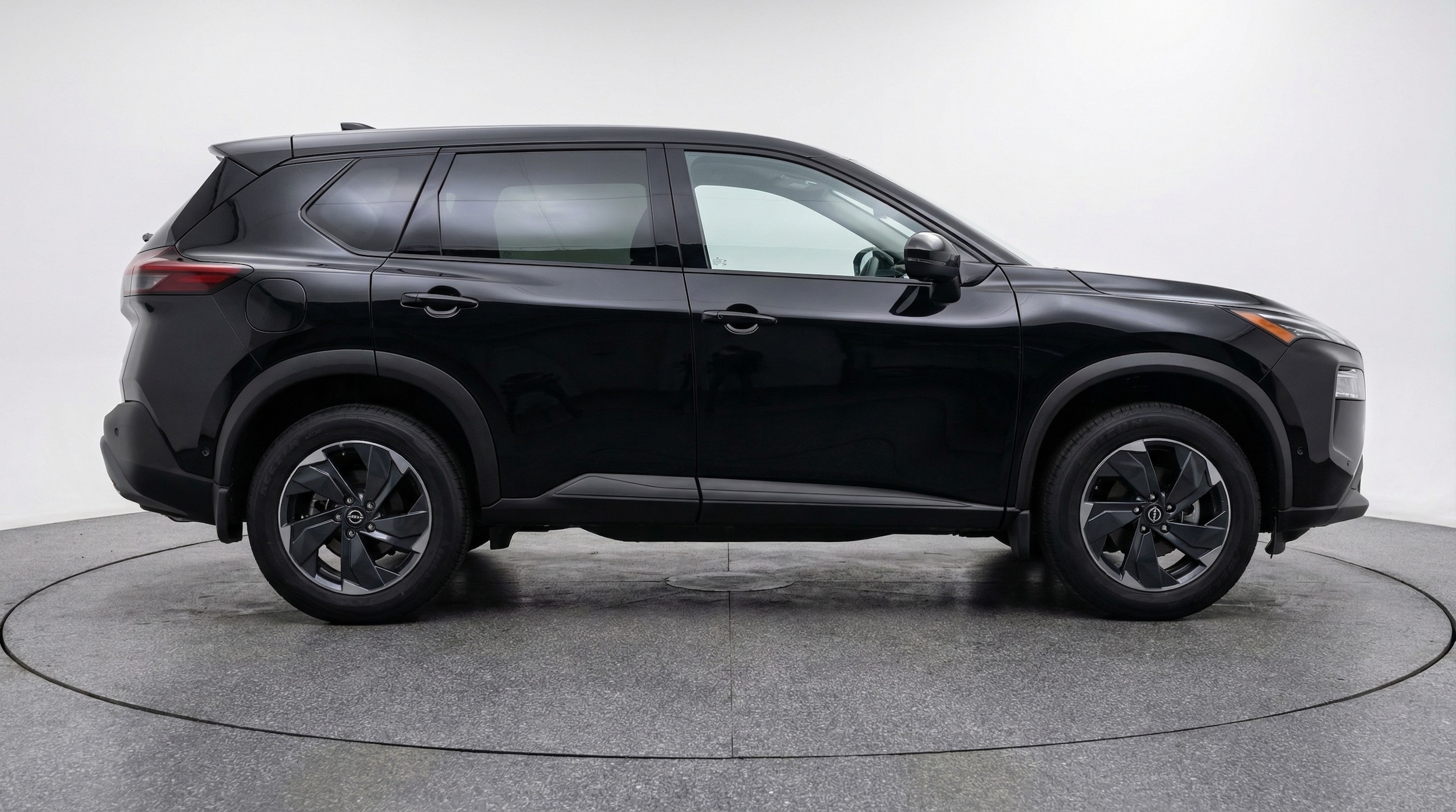 Thumbnail: 2025 Nissan Rogue - 8