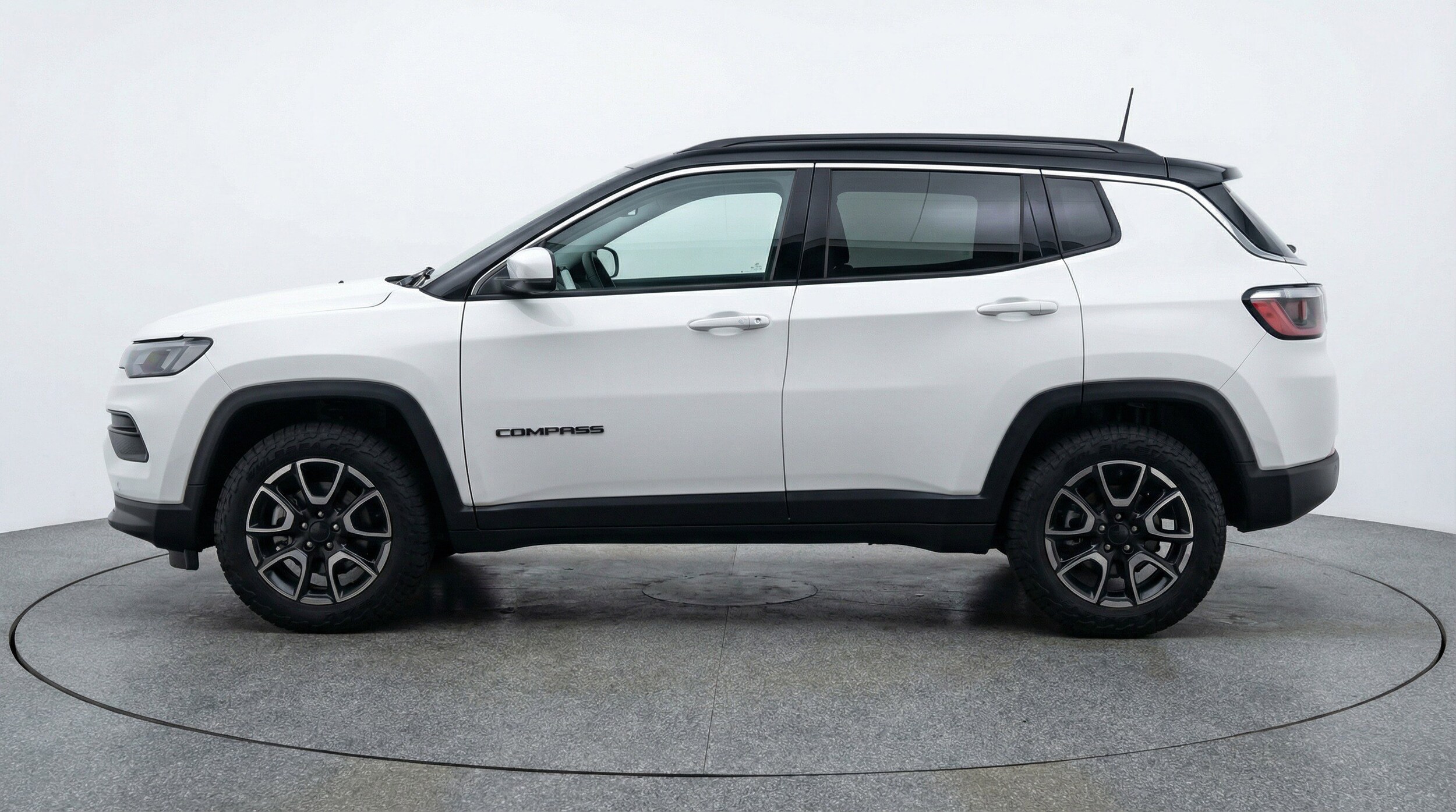 Thumbnail: 2025 Jeep Compass - 5