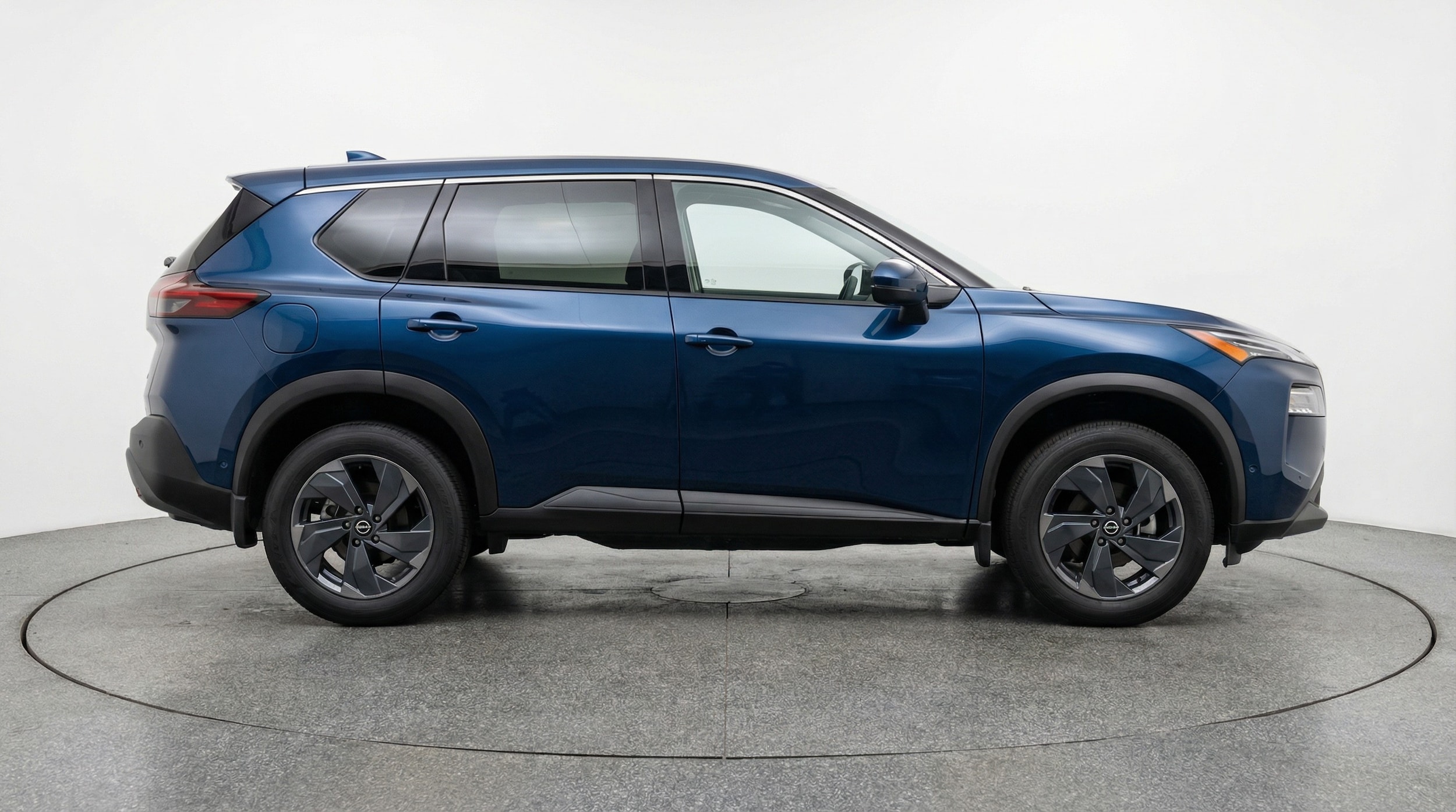 Thumbnail: 2025 Nissan Rogue - 8