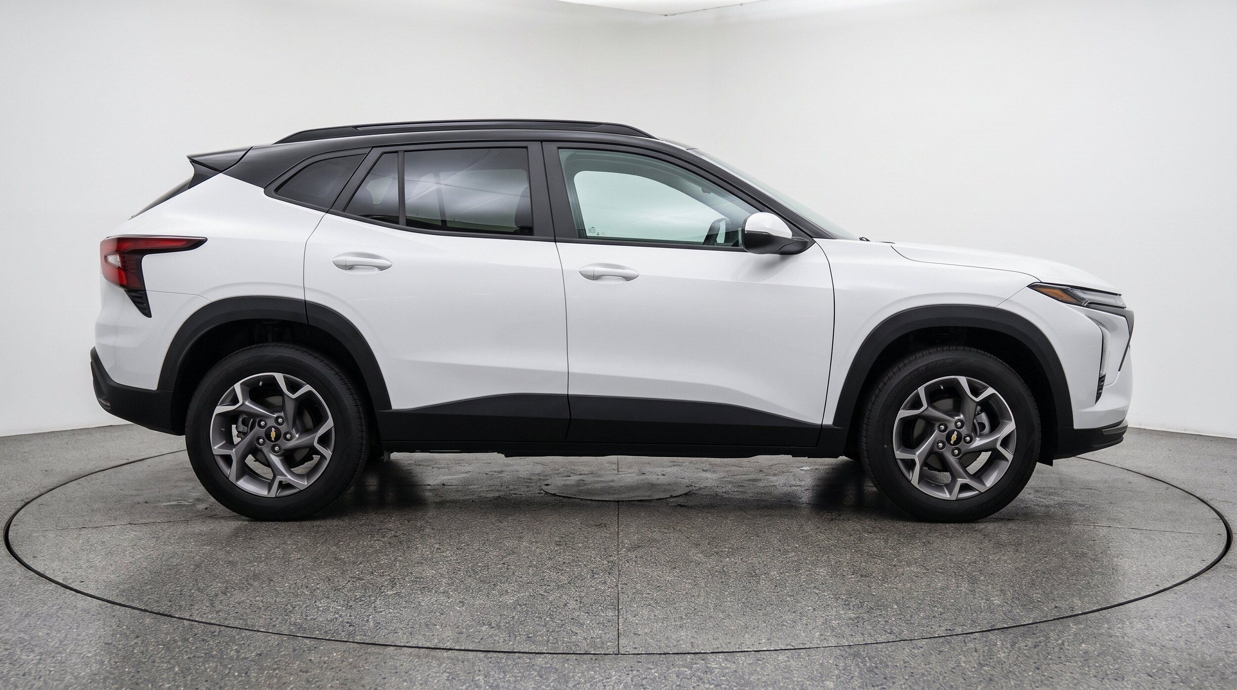 Thumbnail: 2025 Chevrolet Trax - 11