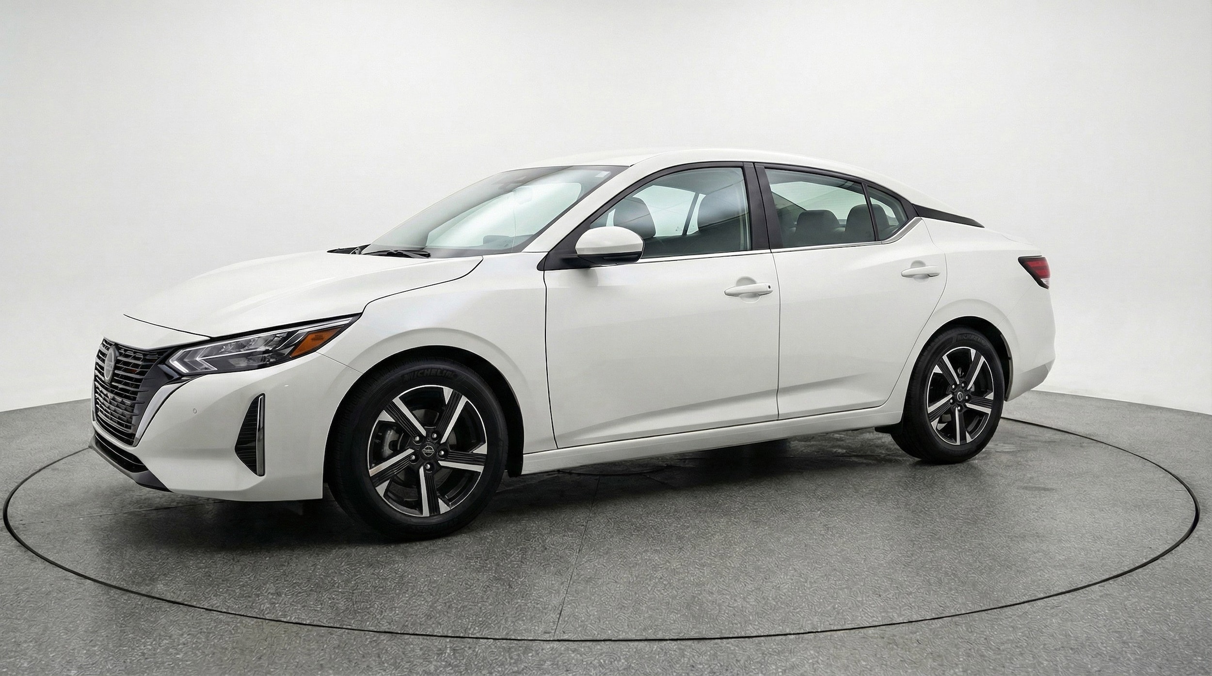 Thumbnail: 2025 Nissan Sentra - 3