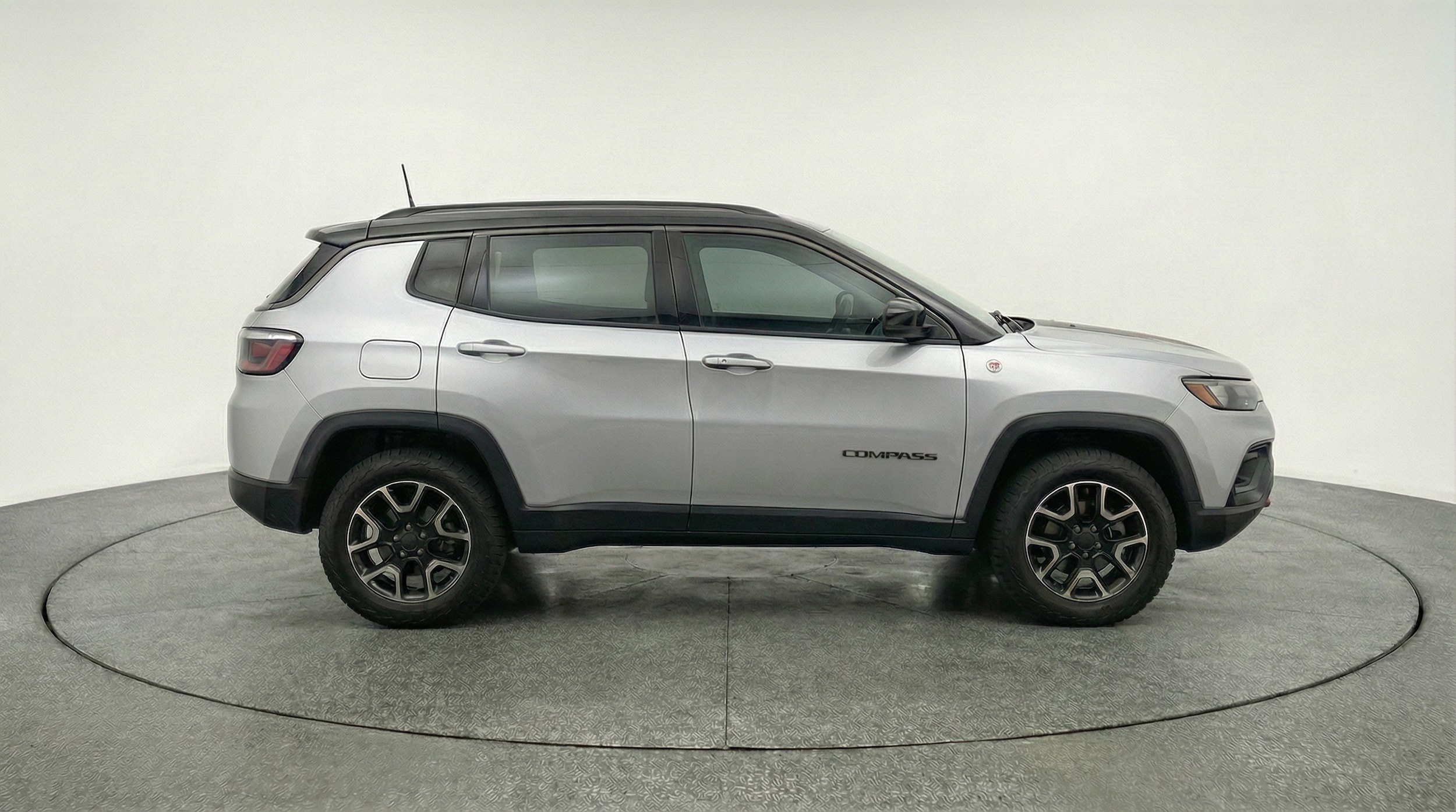 Thumbnail: 2025 Jeep Compass - 8
