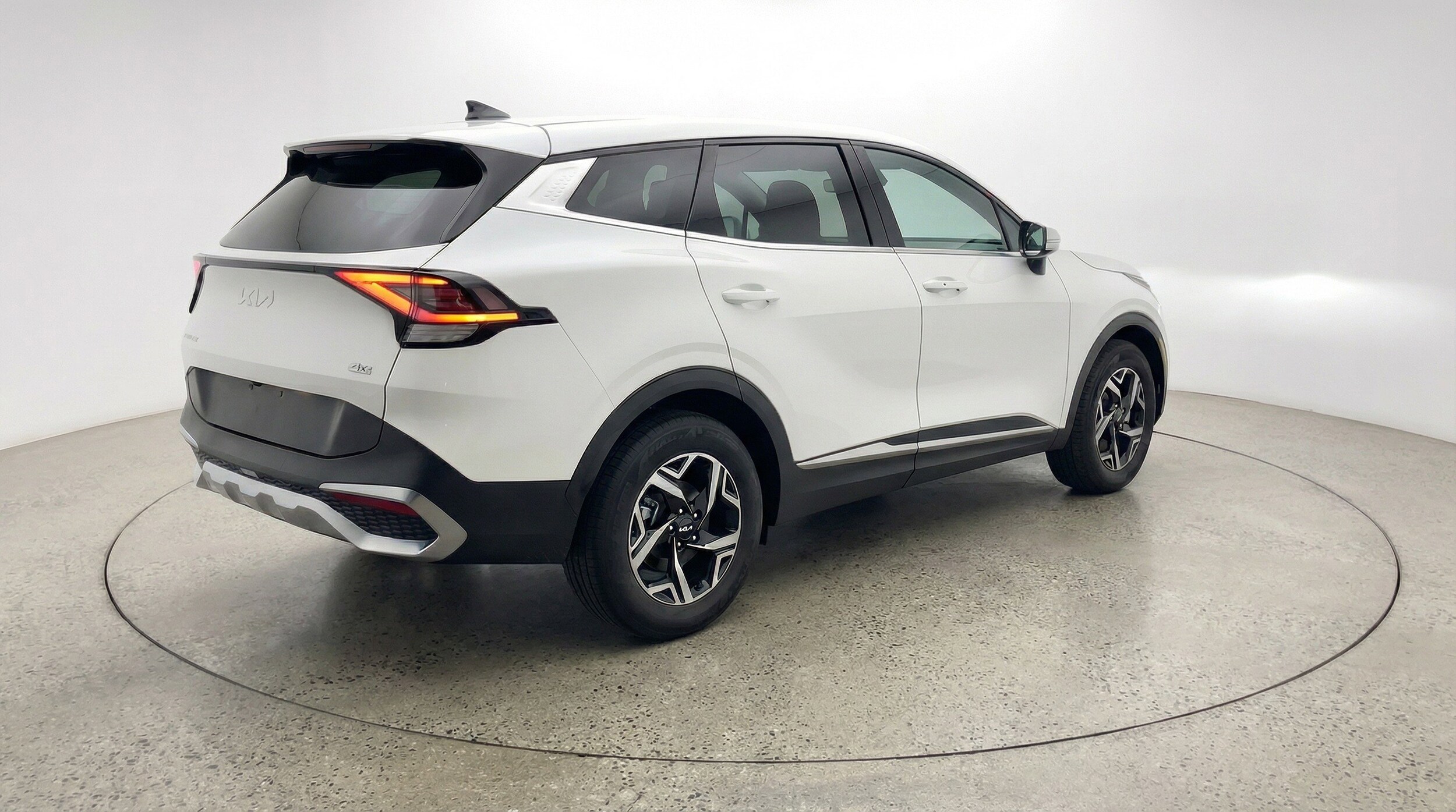 Thumbnail: 2025 Kia Sportage - 9