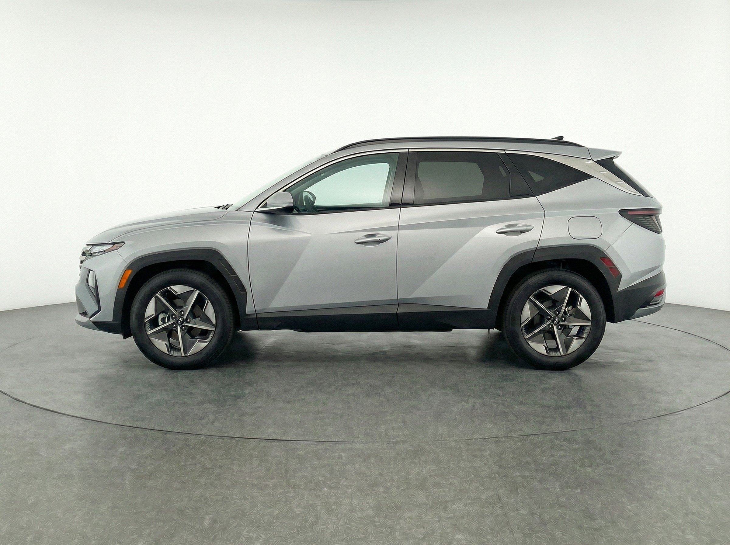 Thumbnail: 2025 Hyundai Tucson - 4