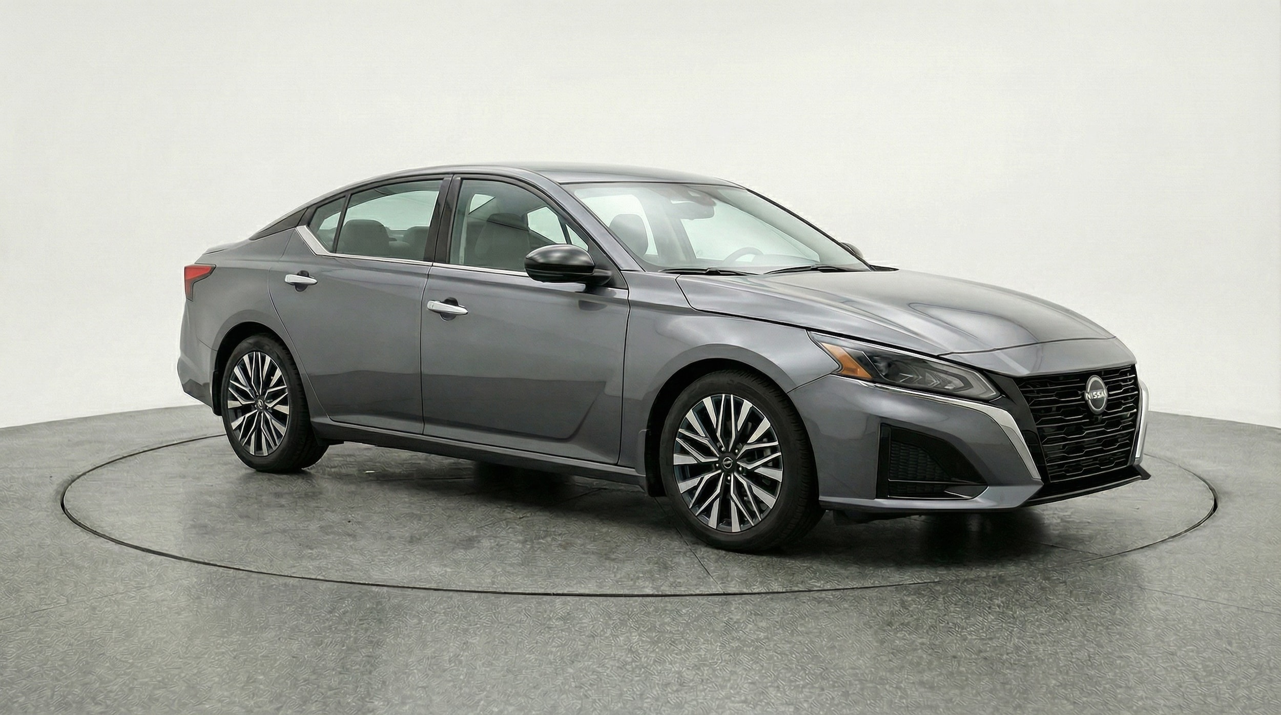 2025 Nissan Altima 2.5 SV FWD