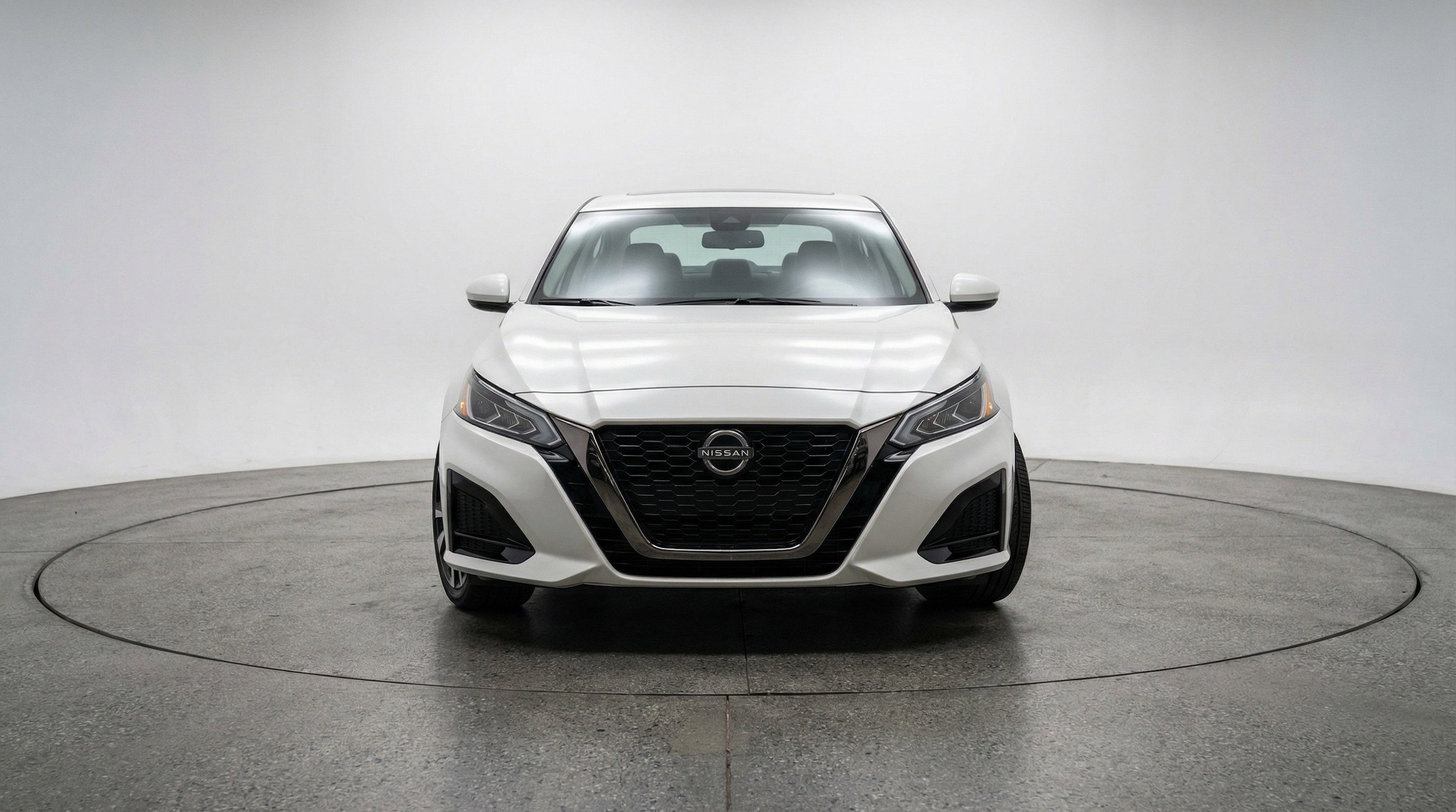 Thumbnail: 2025 Nissan Altima - 2