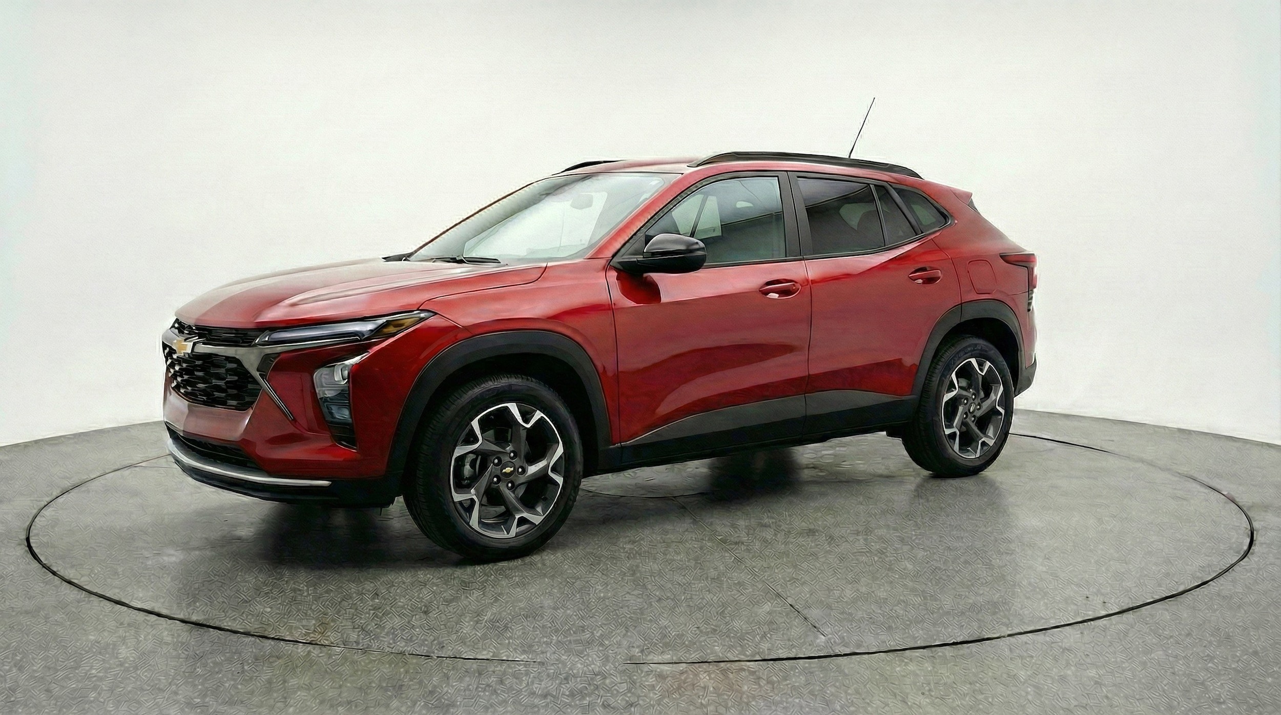 Thumbnail: 2025 Chevrolet Trax - 3