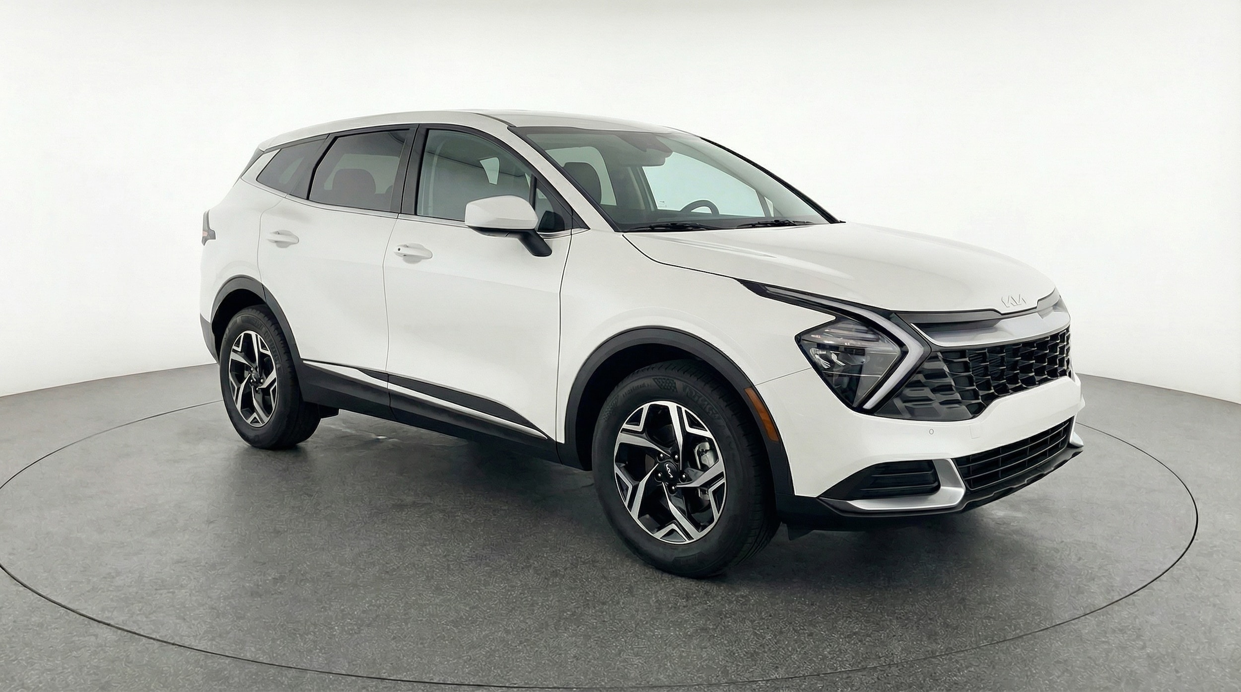 Thumbnail: 2025 Kia Sportage - 1