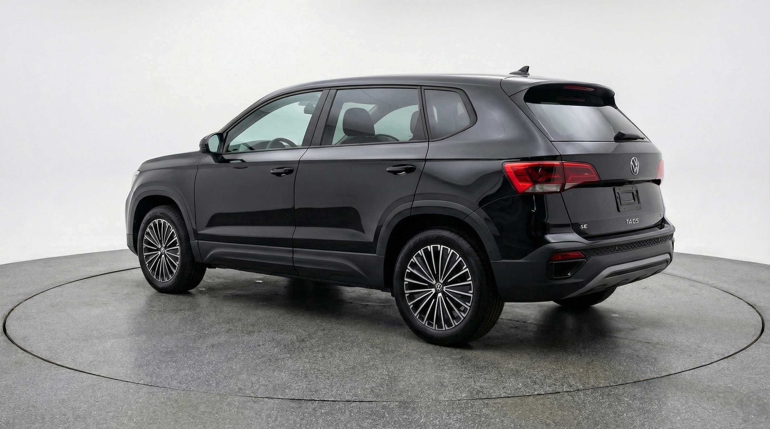 Thumbnail: 2025 Volkswagen Taos - 6