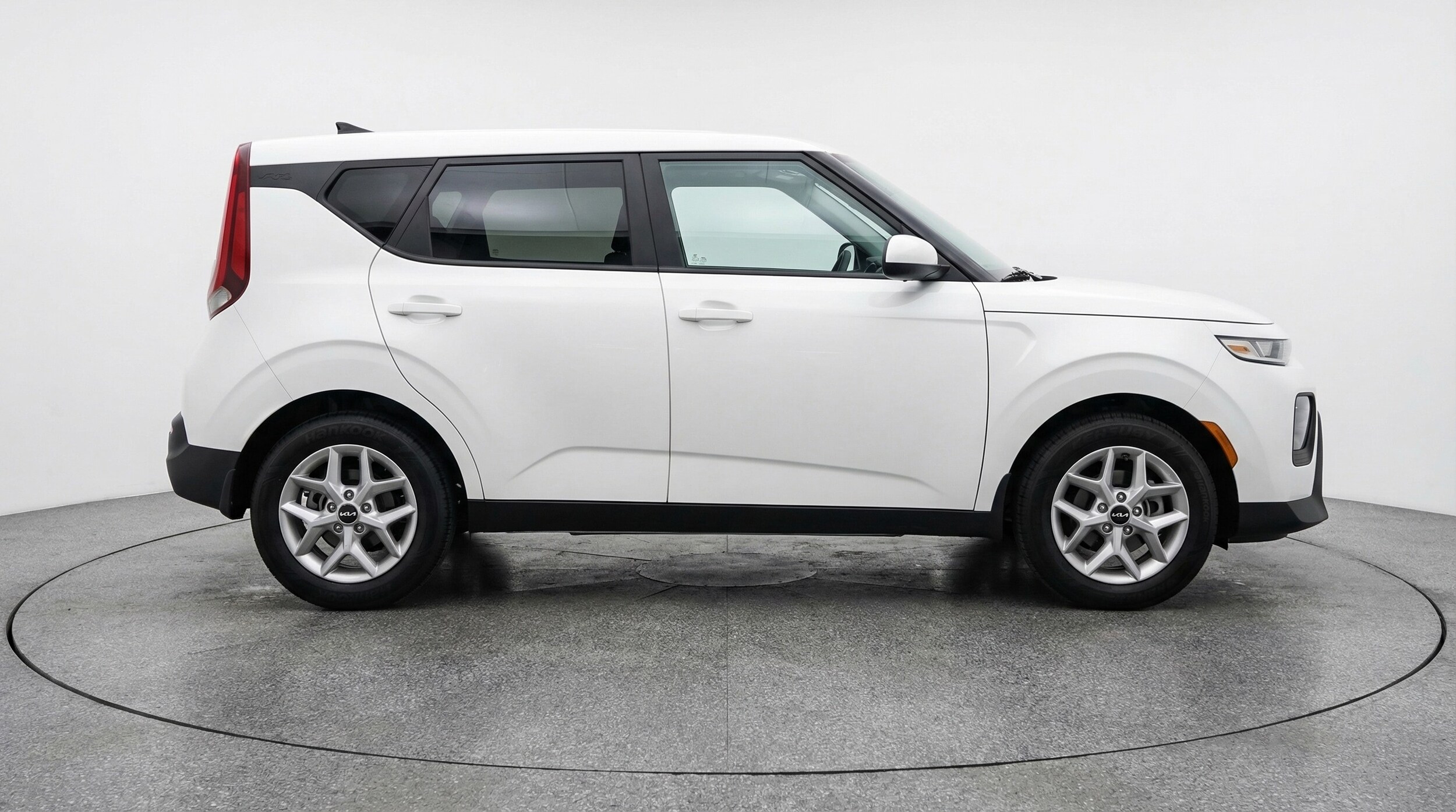 Thumbnail: 2025 Kia Soul - 8