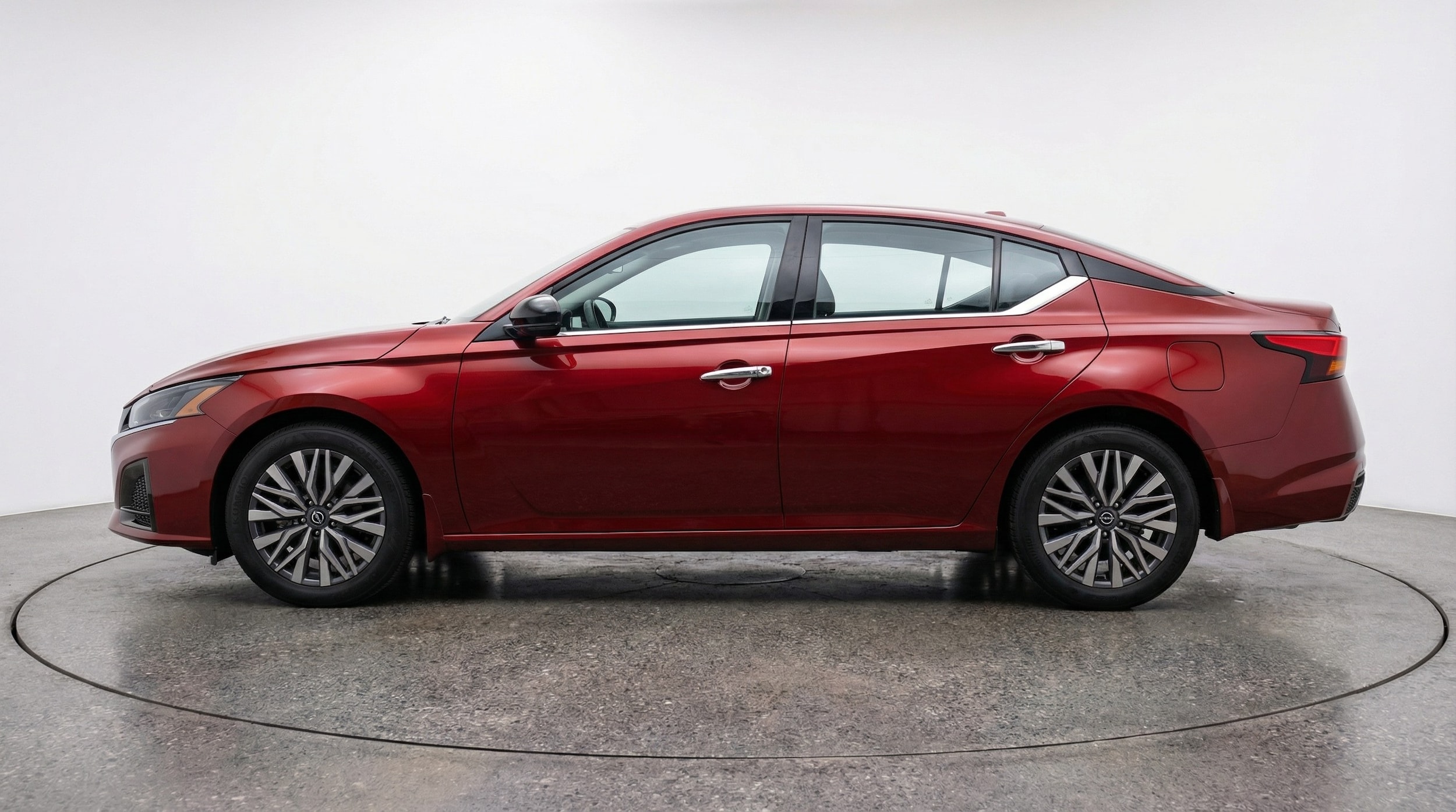 Thumbnail: 2025 Nissan Altima - 4