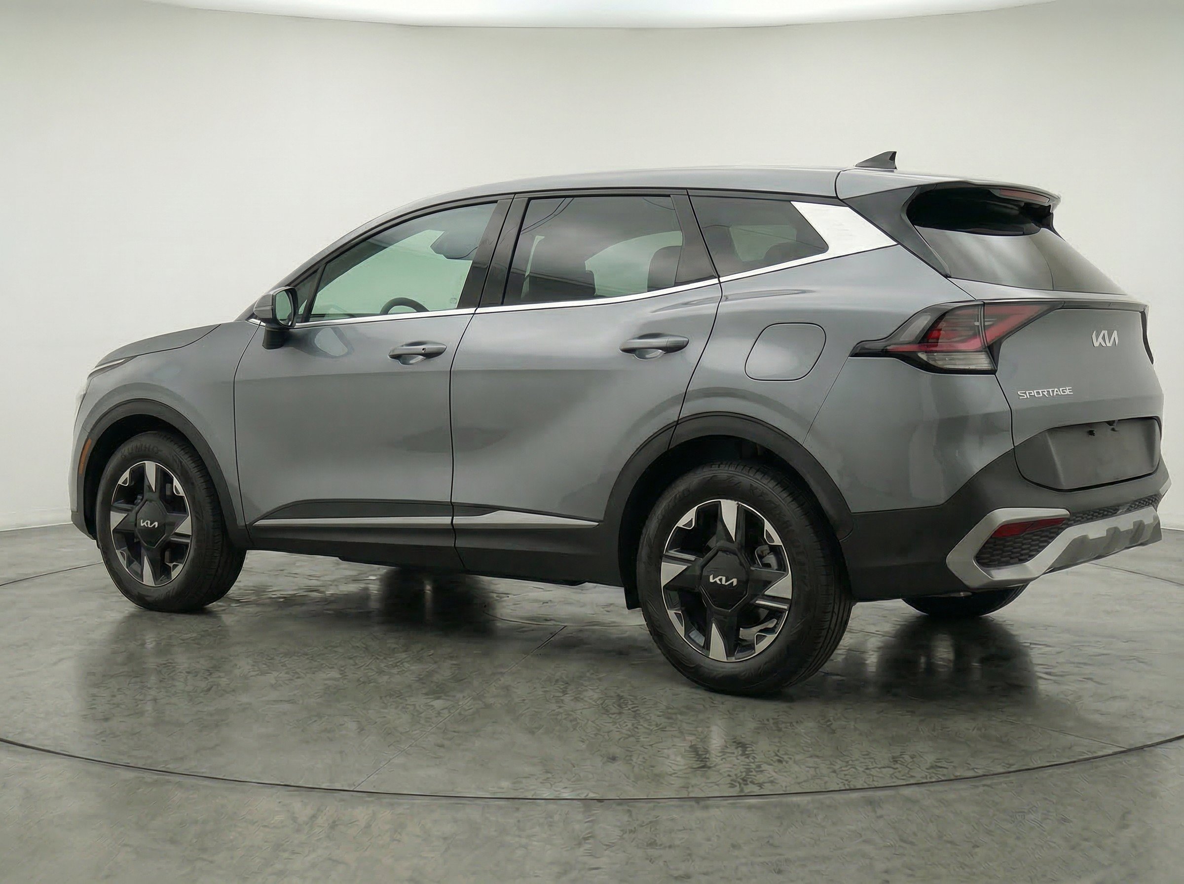 Thumbnail: 2026 Kia Sportage - 6