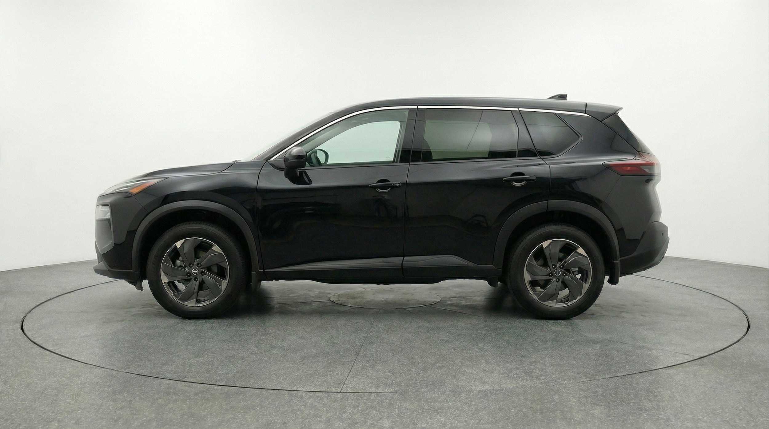 Thumbnail: 2025 Nissan Rogue - 5