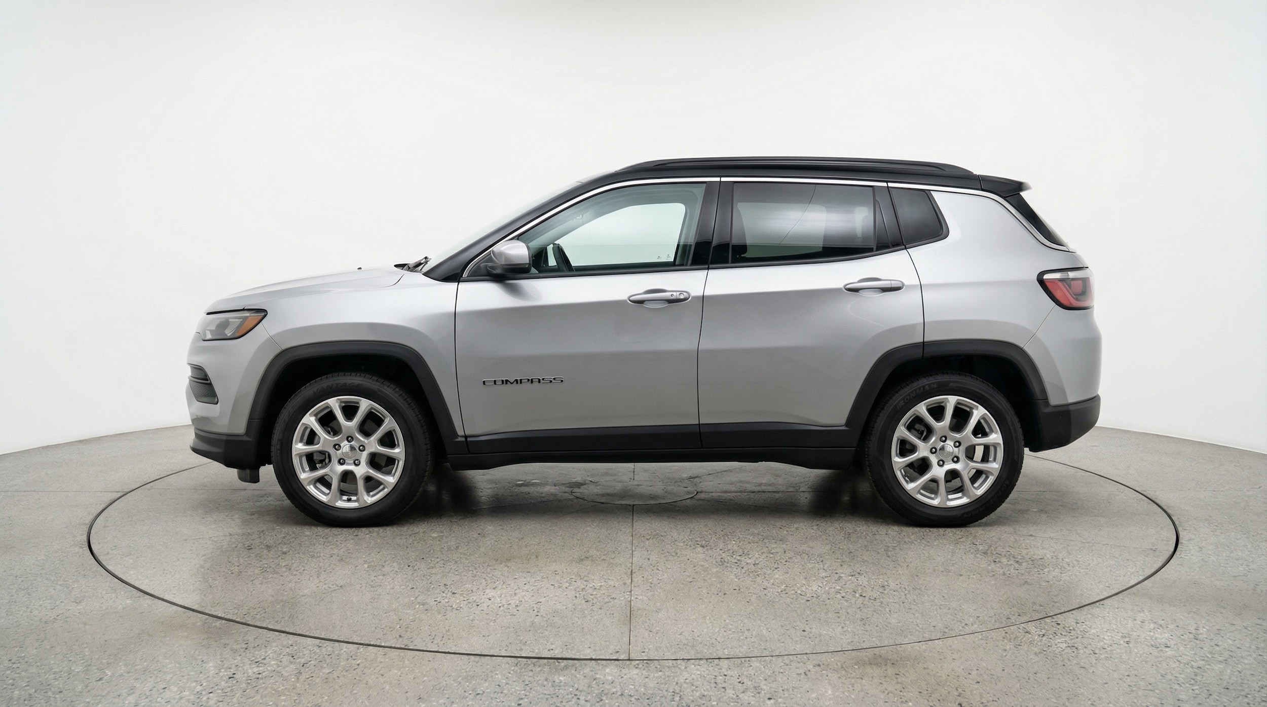 Thumbnail: 2025 Jeep Compass - 4