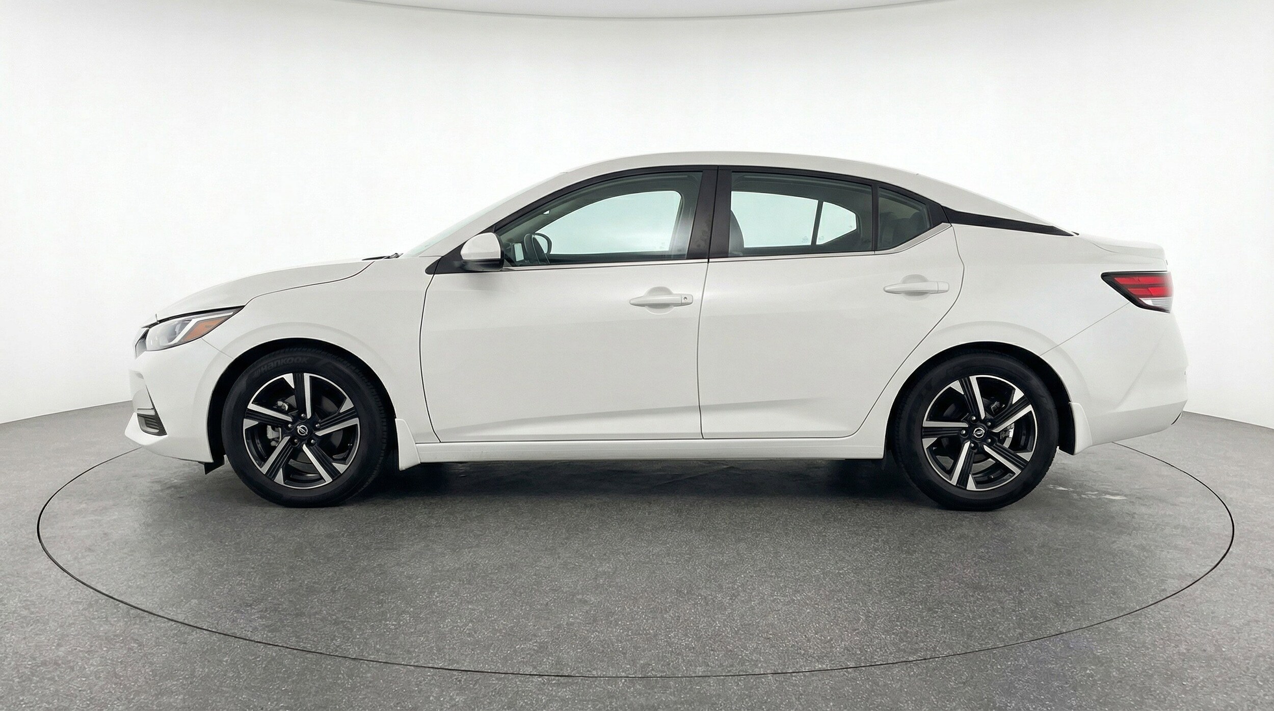 Thumbnail: 2025 Nissan Sentra - 5