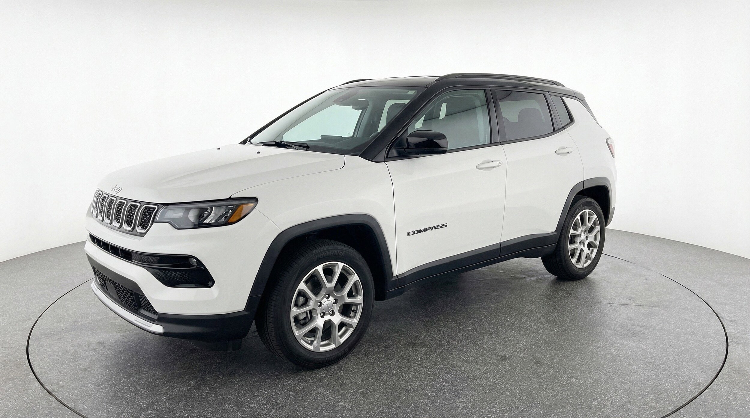 Thumbnail: 2025 Jeep Compass - 3