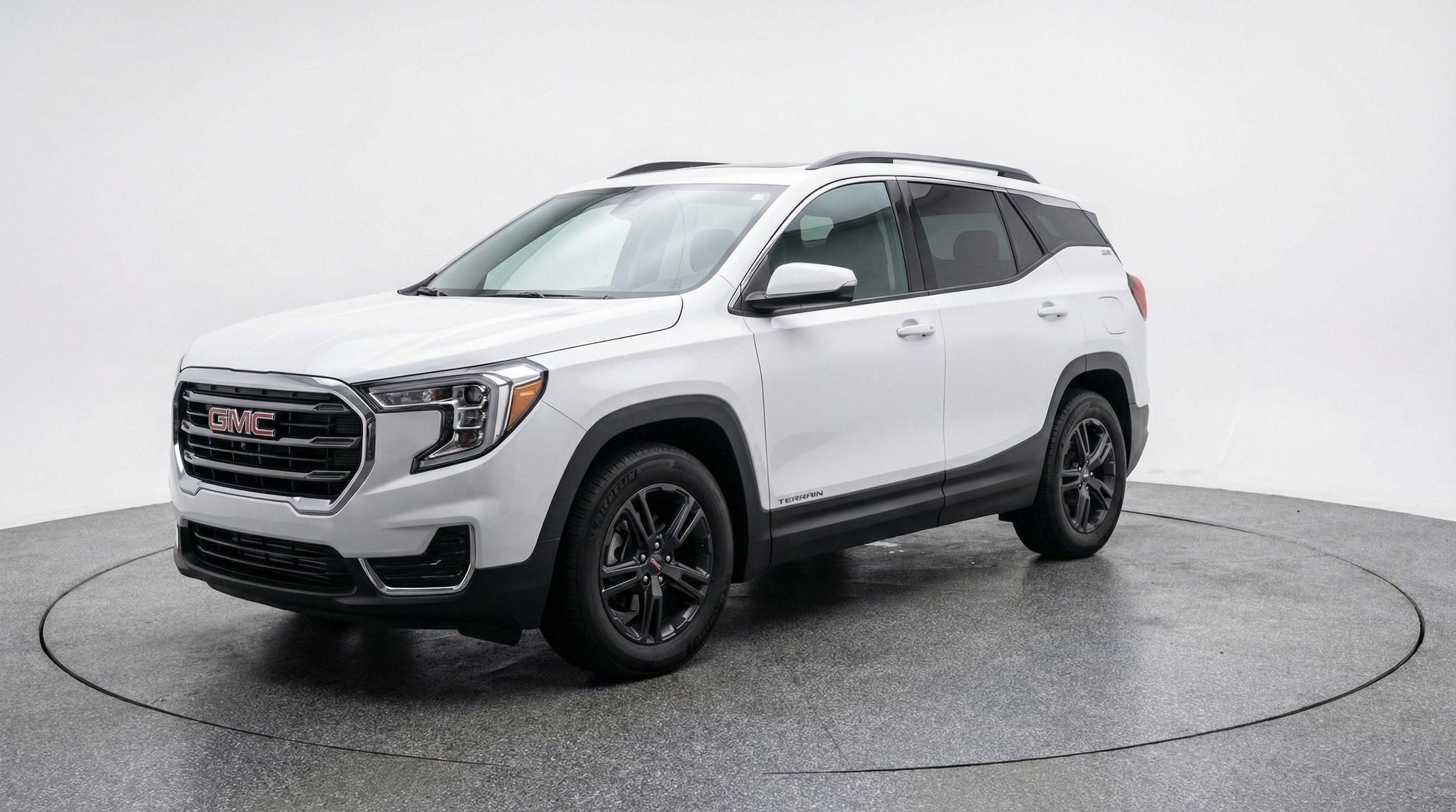 Thumbnail: 2024 GMC Terrain - 3
