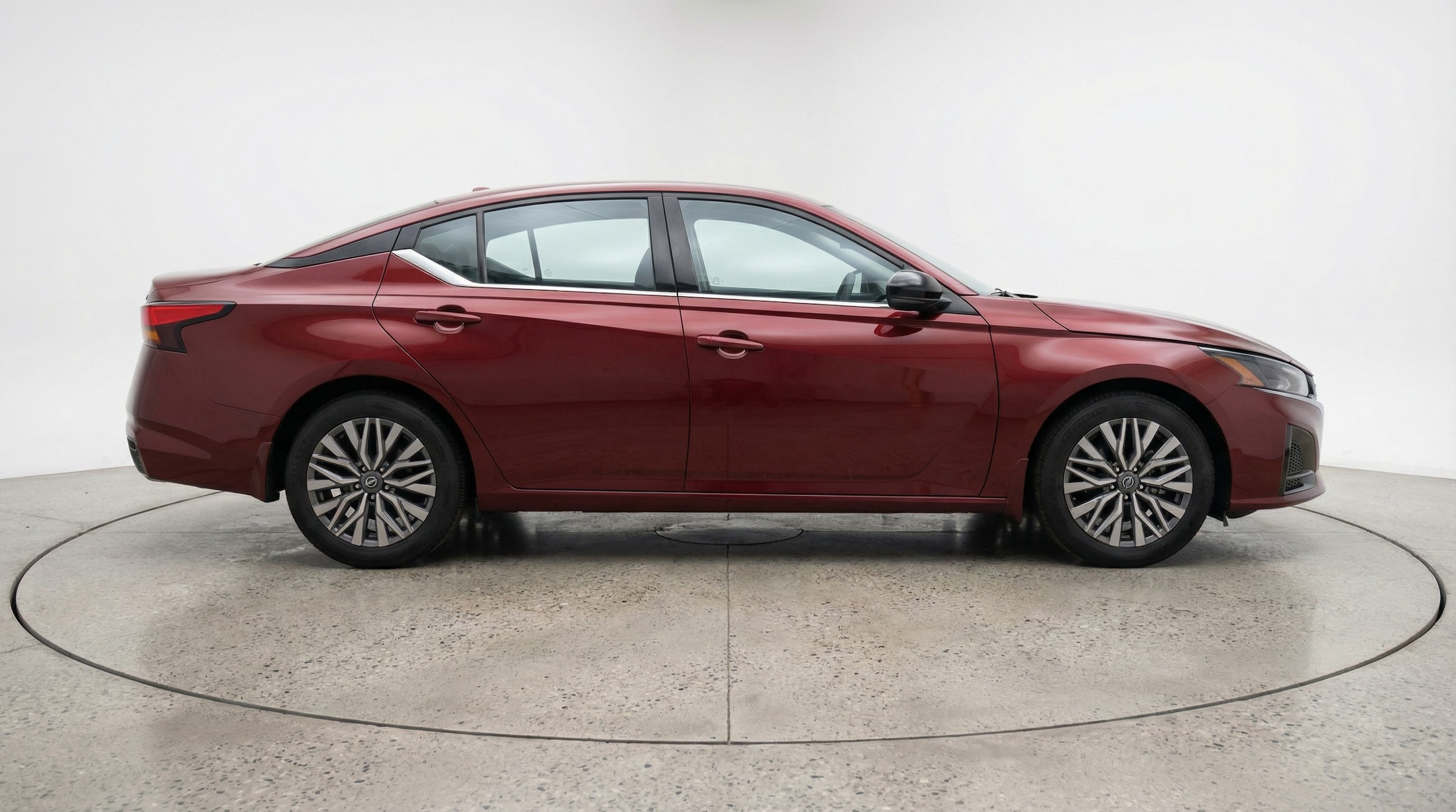 Thumbnail: 2025 Nissan Altima - 8