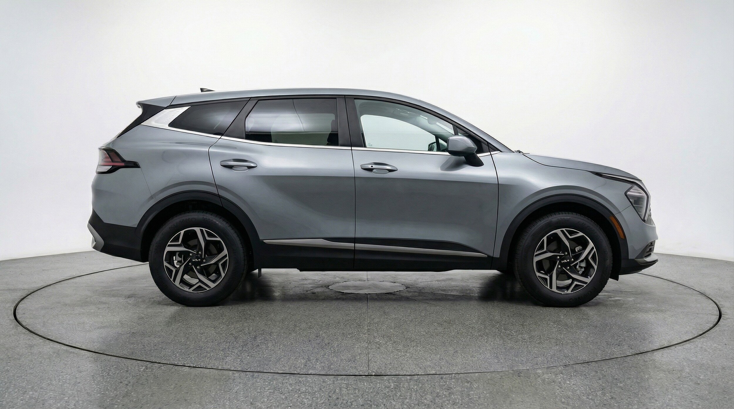 Thumbnail: 2025 Kia Sportage - 11
