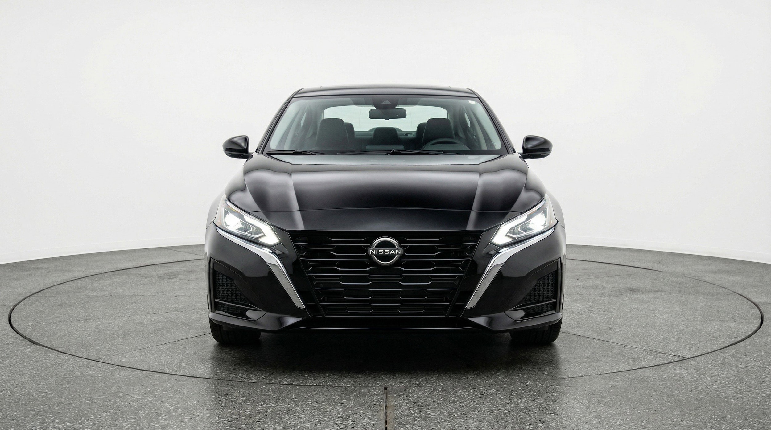 Thumbnail: 2025 Nissan Altima - 2