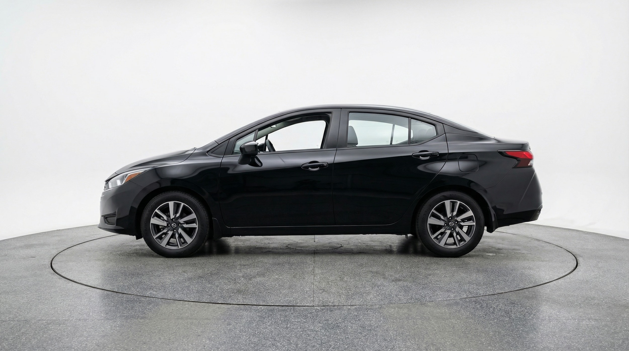 Thumbnail: 2025 Nissan Versa - 4