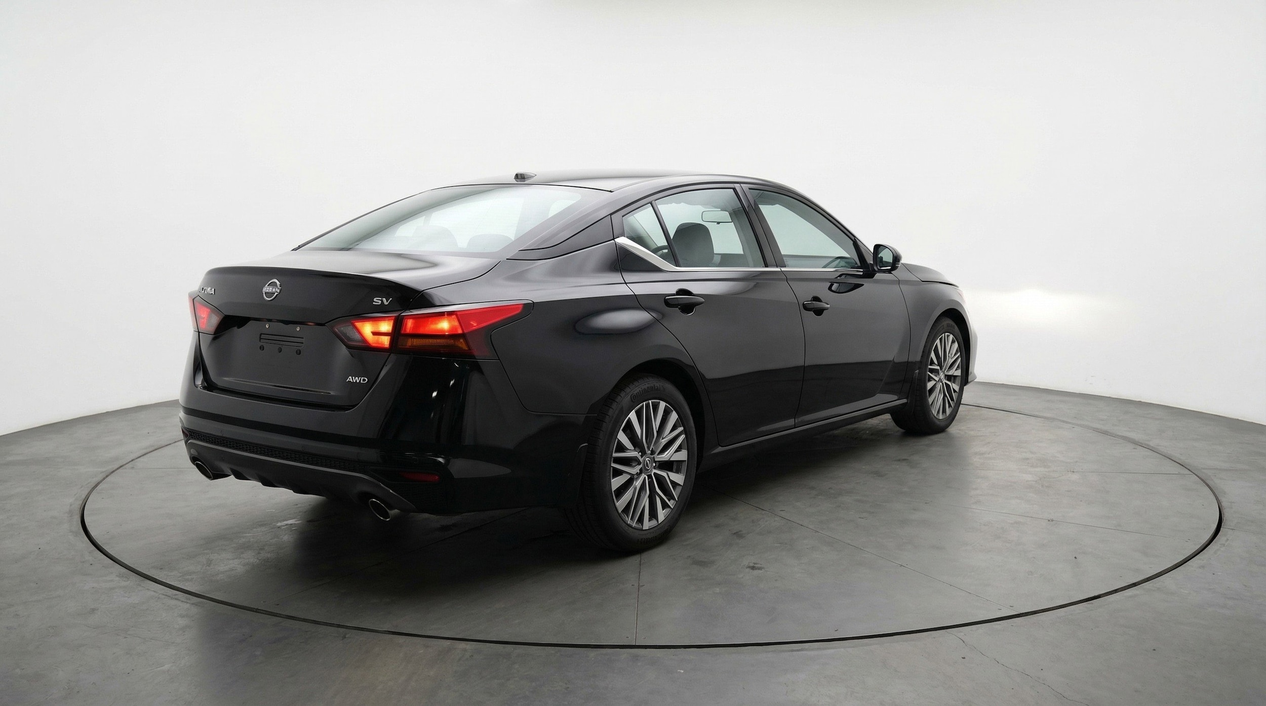 Thumbnail: 2025 Nissan Altima - 9