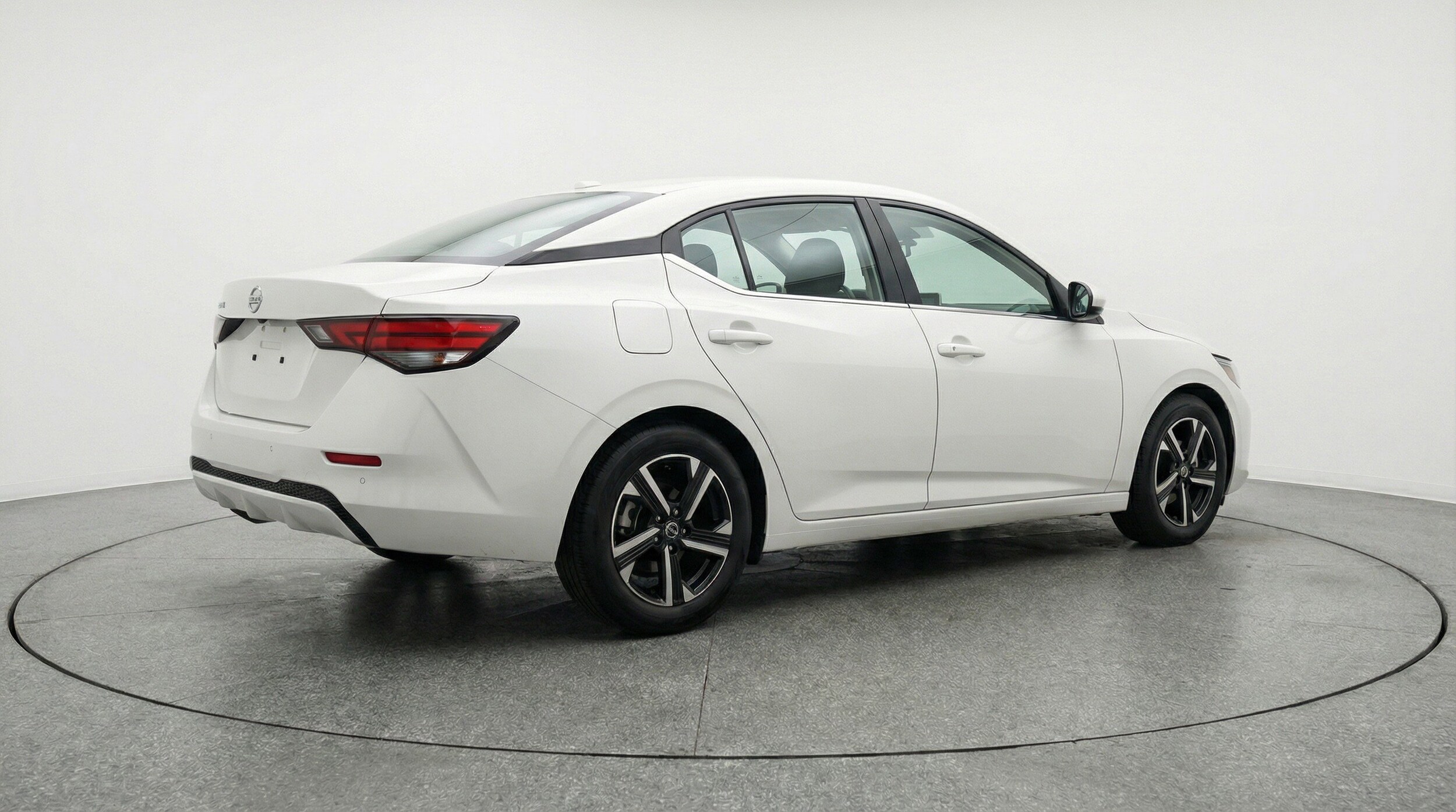Thumbnail: 2025 Nissan Sentra - 9