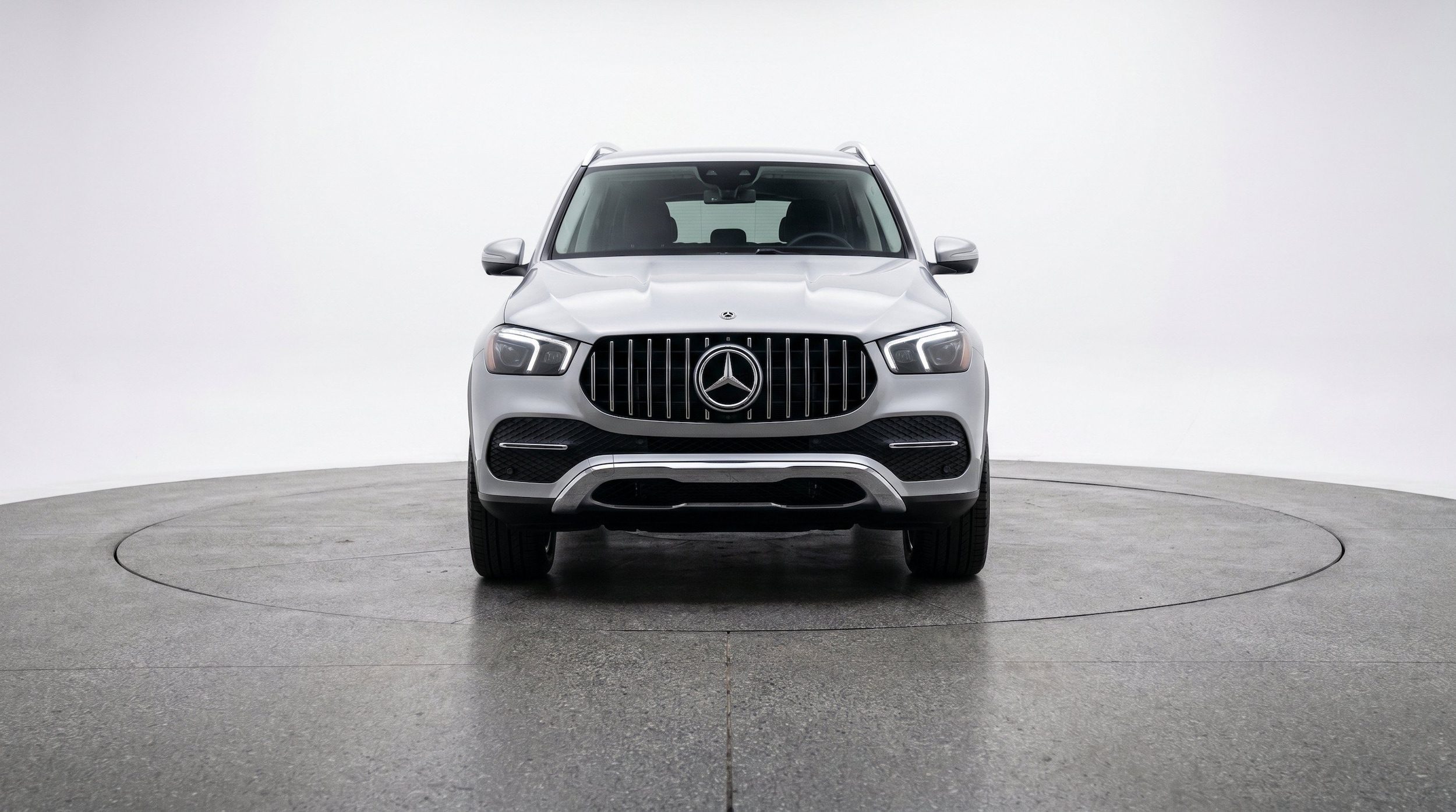 Thumbnail: 2026 Mercedes-Benz GLE - 2