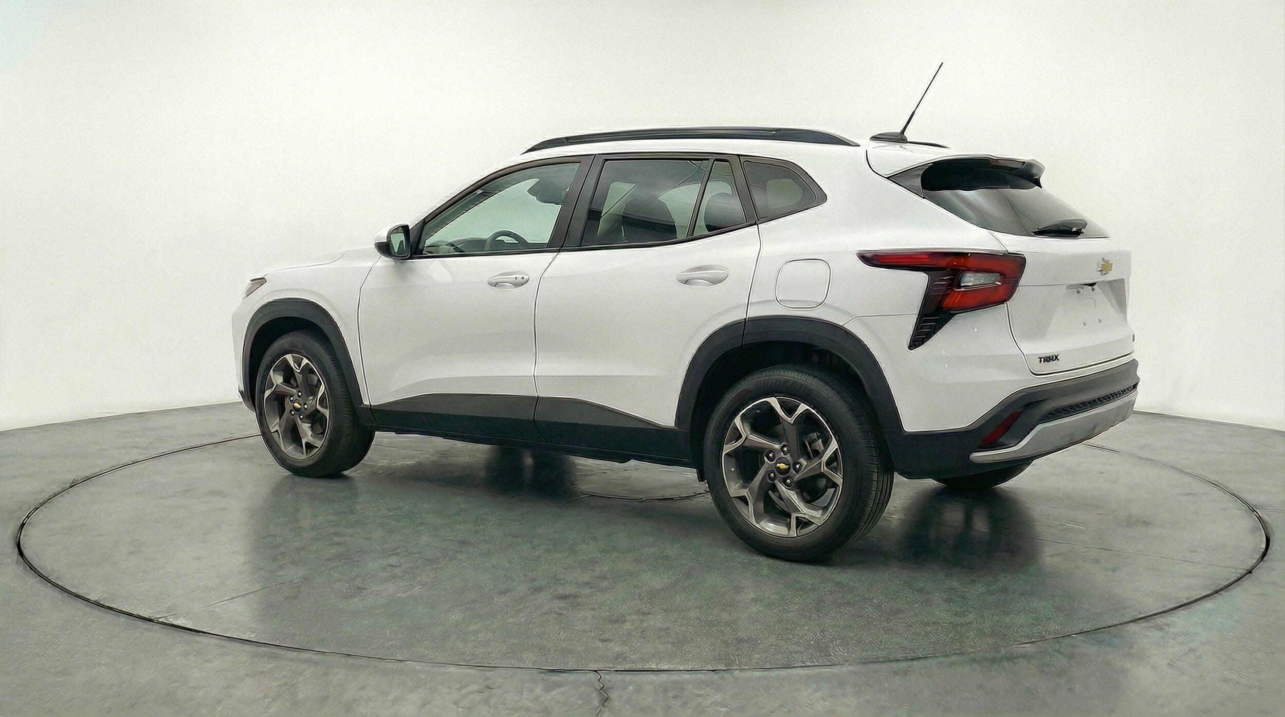 Thumbnail: 2025 Chevrolet Trax - 6