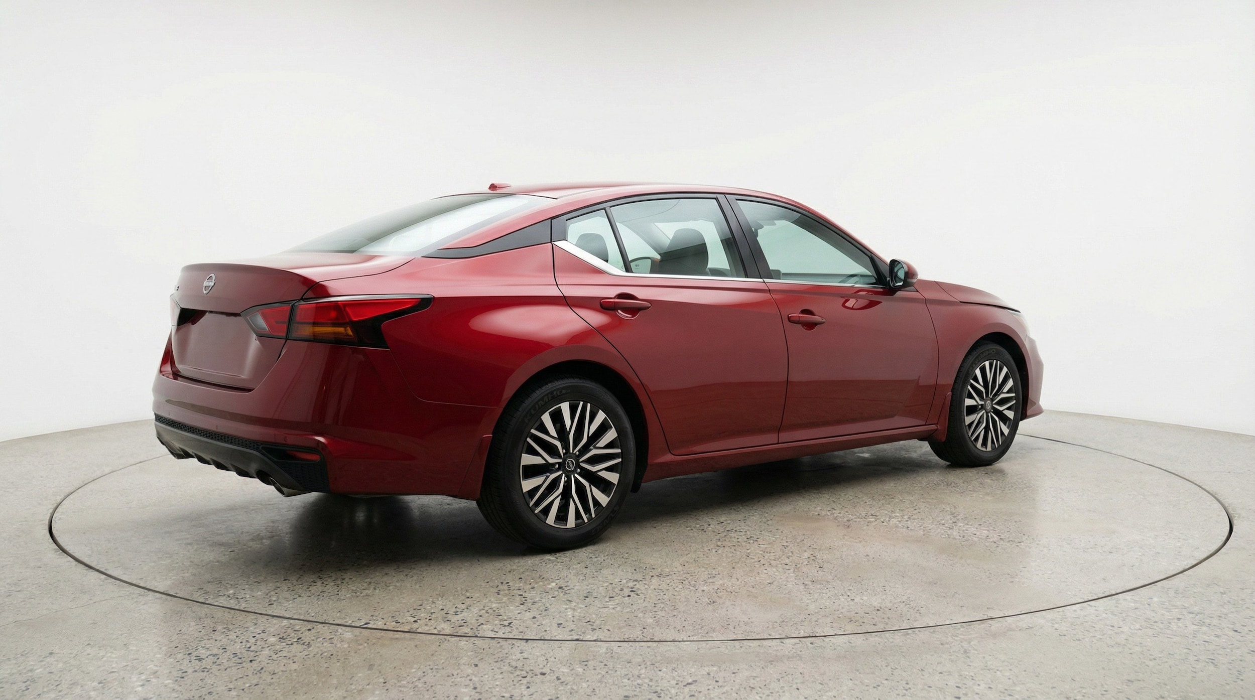 Thumbnail: 2025 Nissan Altima - 9