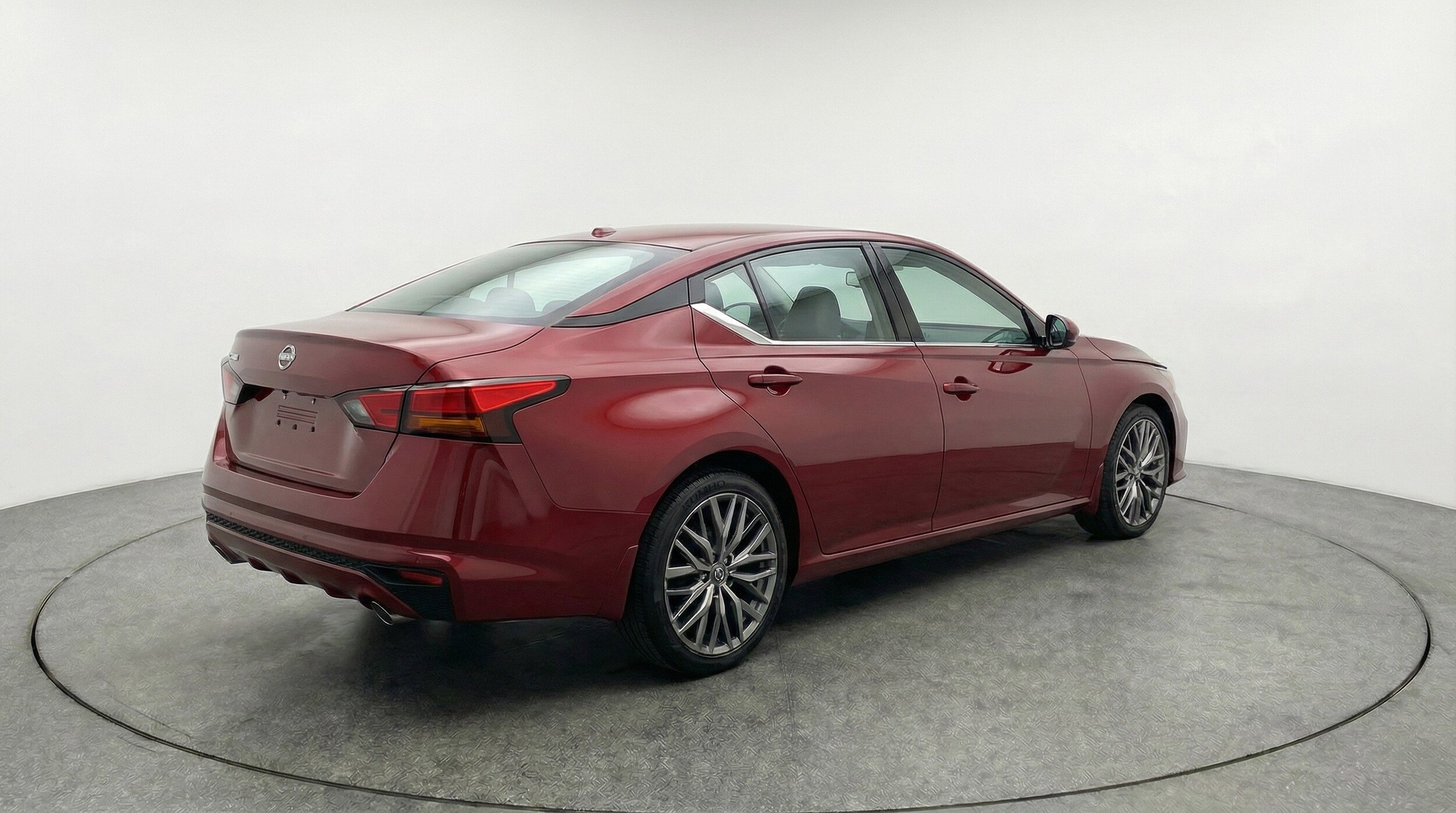 Thumbnail: 2025 Nissan Altima - 9