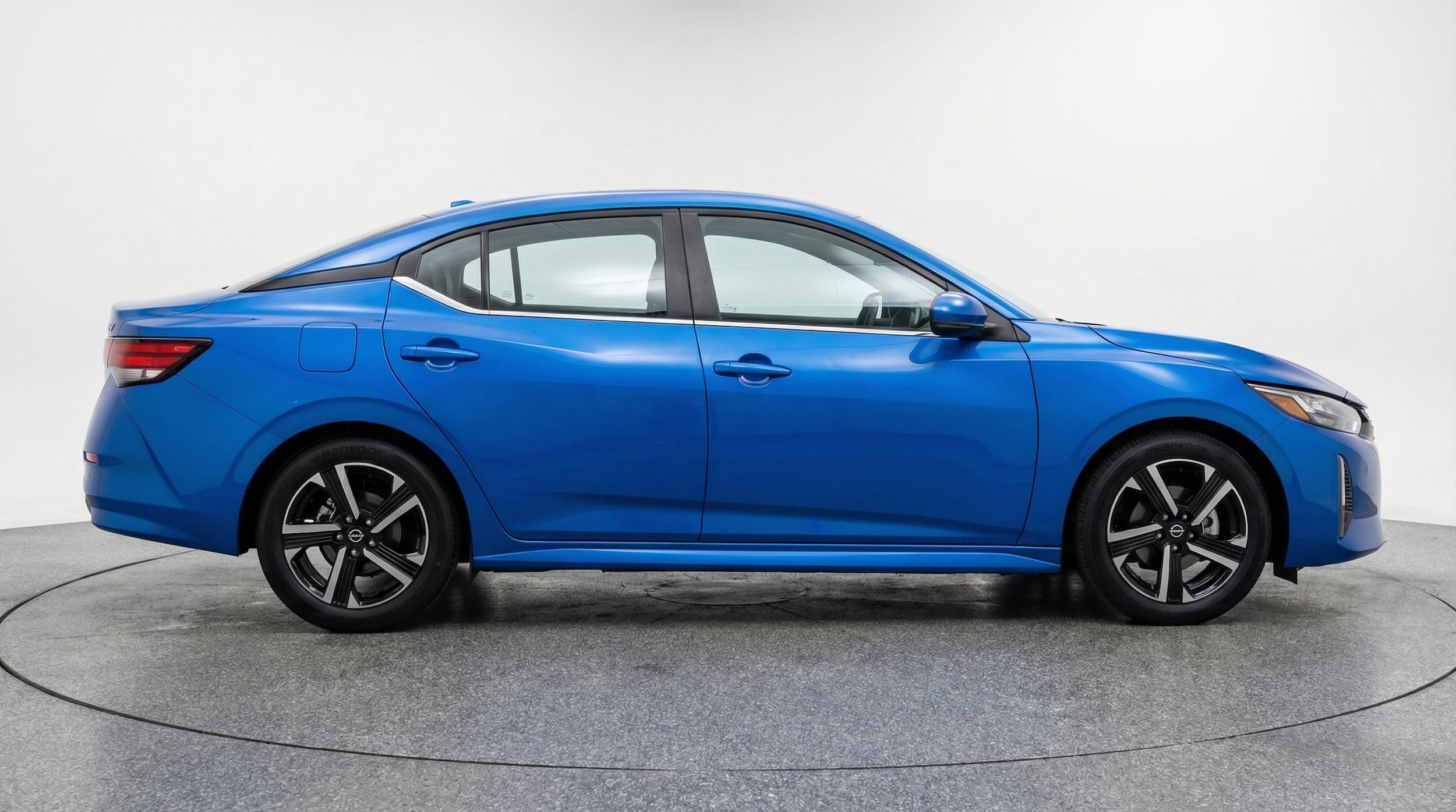 Thumbnail: 2025 Nissan Sentra - 8