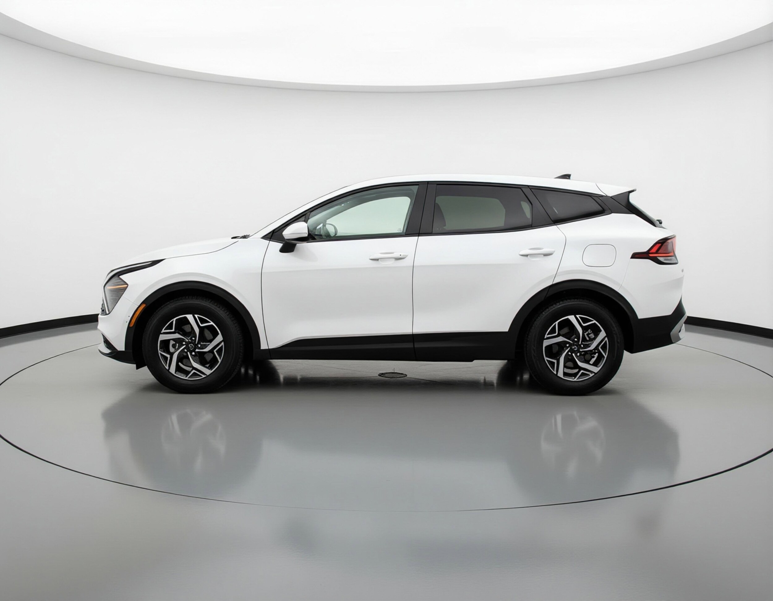 Thumbnail: 2025 Kia Sportage - 5