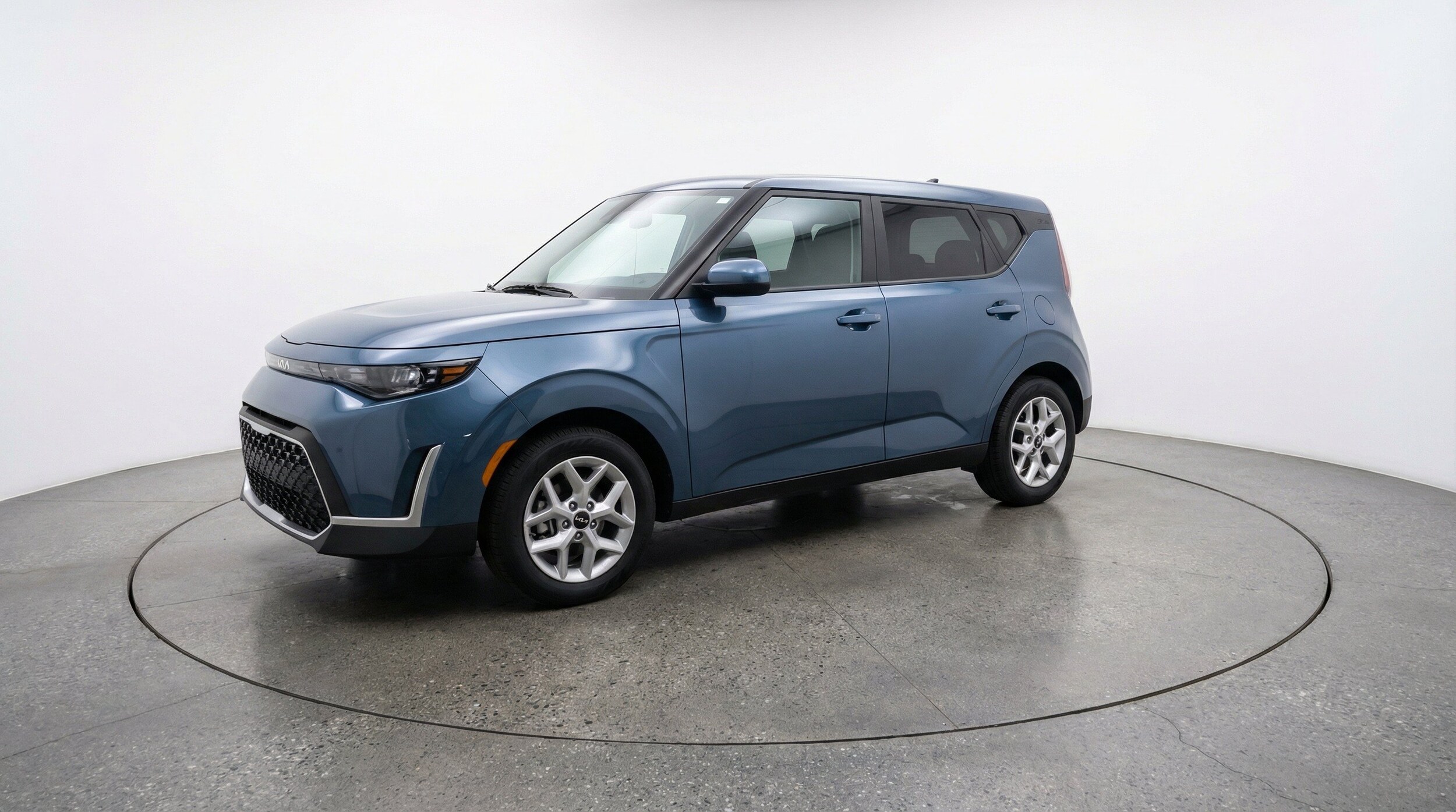 Thumbnail: 2025 Kia Soul - 3
