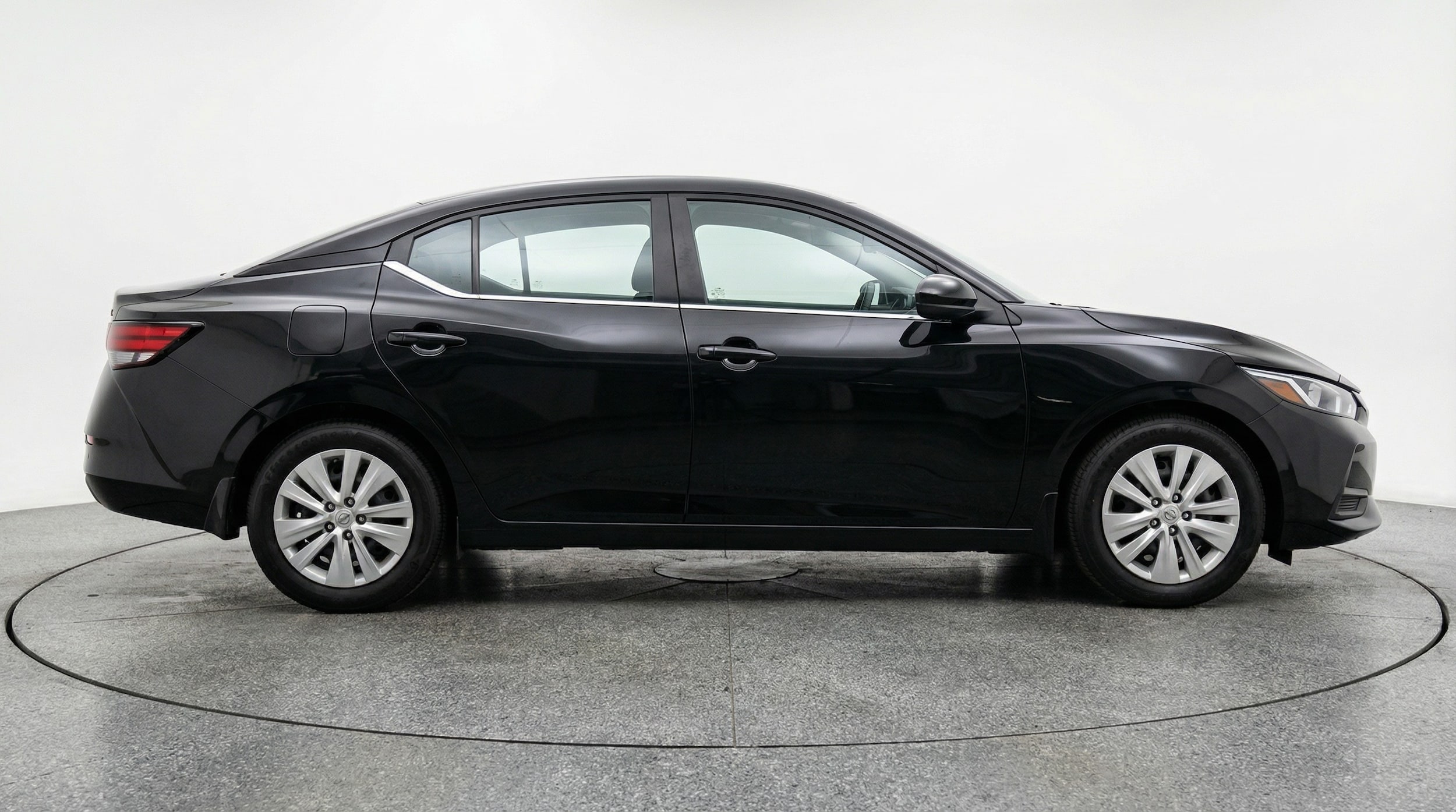 Thumbnail: 2025 Nissan Sentra - 8